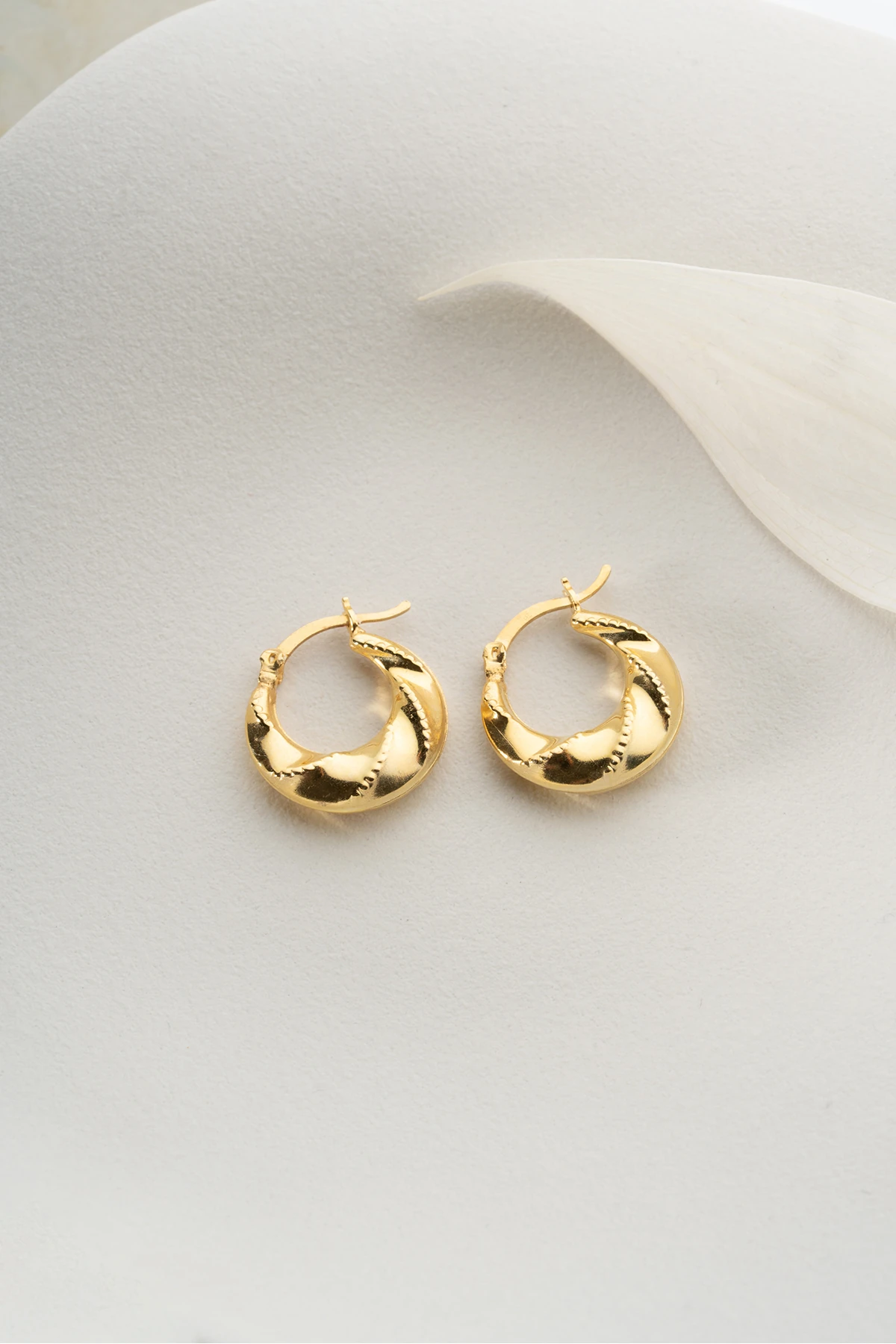 Gümüş Trend Küpe