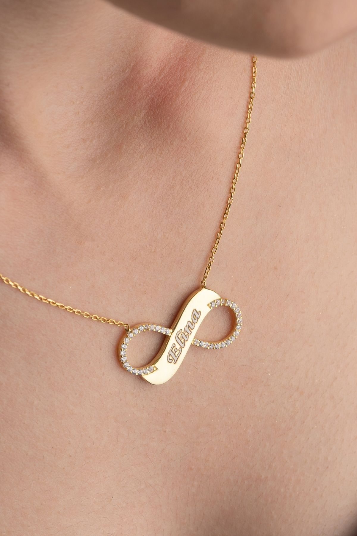 Gümüş Isimli Sonsuzluk Kolye