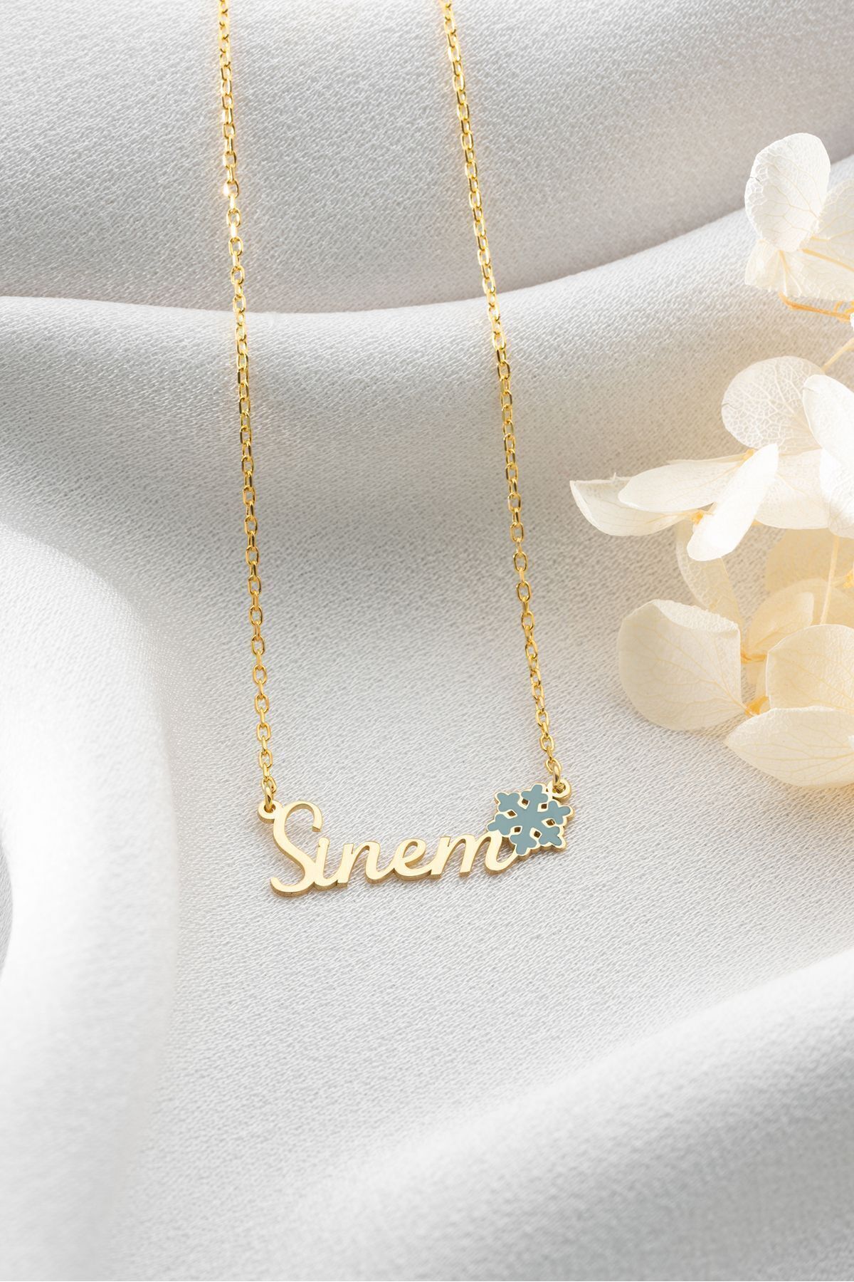 Gümüş İsimli Kartanesi Kolye