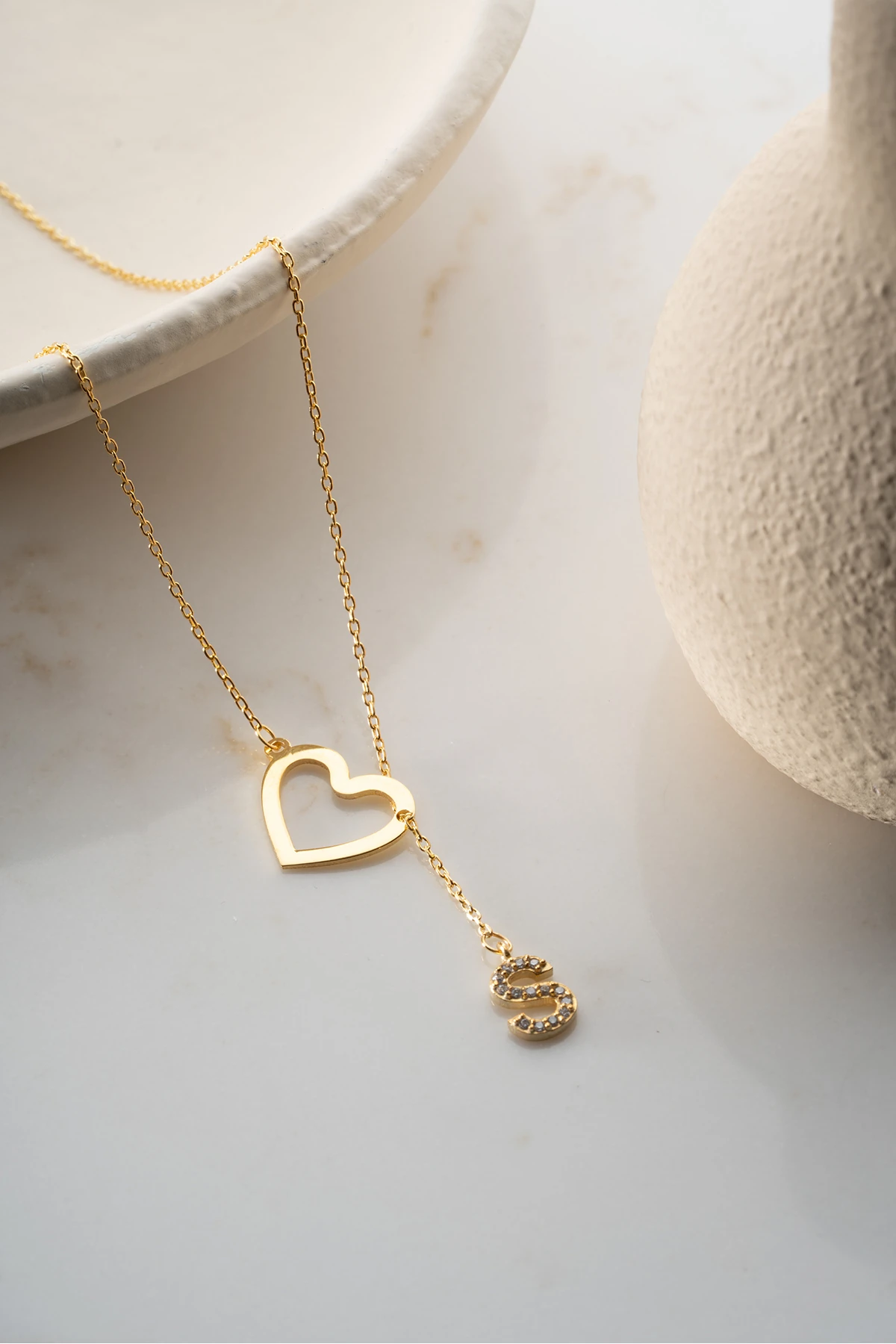 Gümüş Kişiye Özel Kalpli Harf Kolye