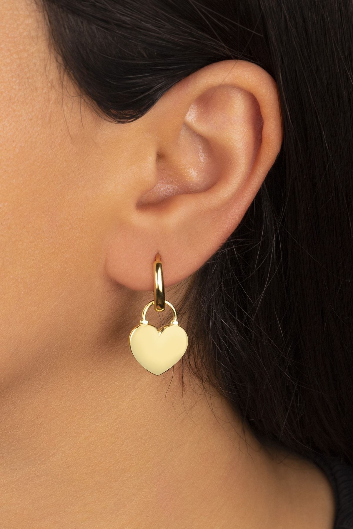 Sallantılı Kalp Gümüş Küpe