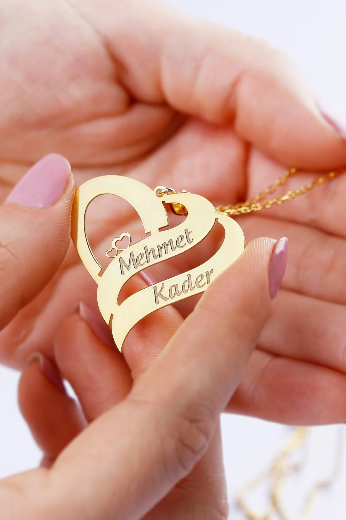 Gümüş Isimli Çift Şeritli Kalp Kolye