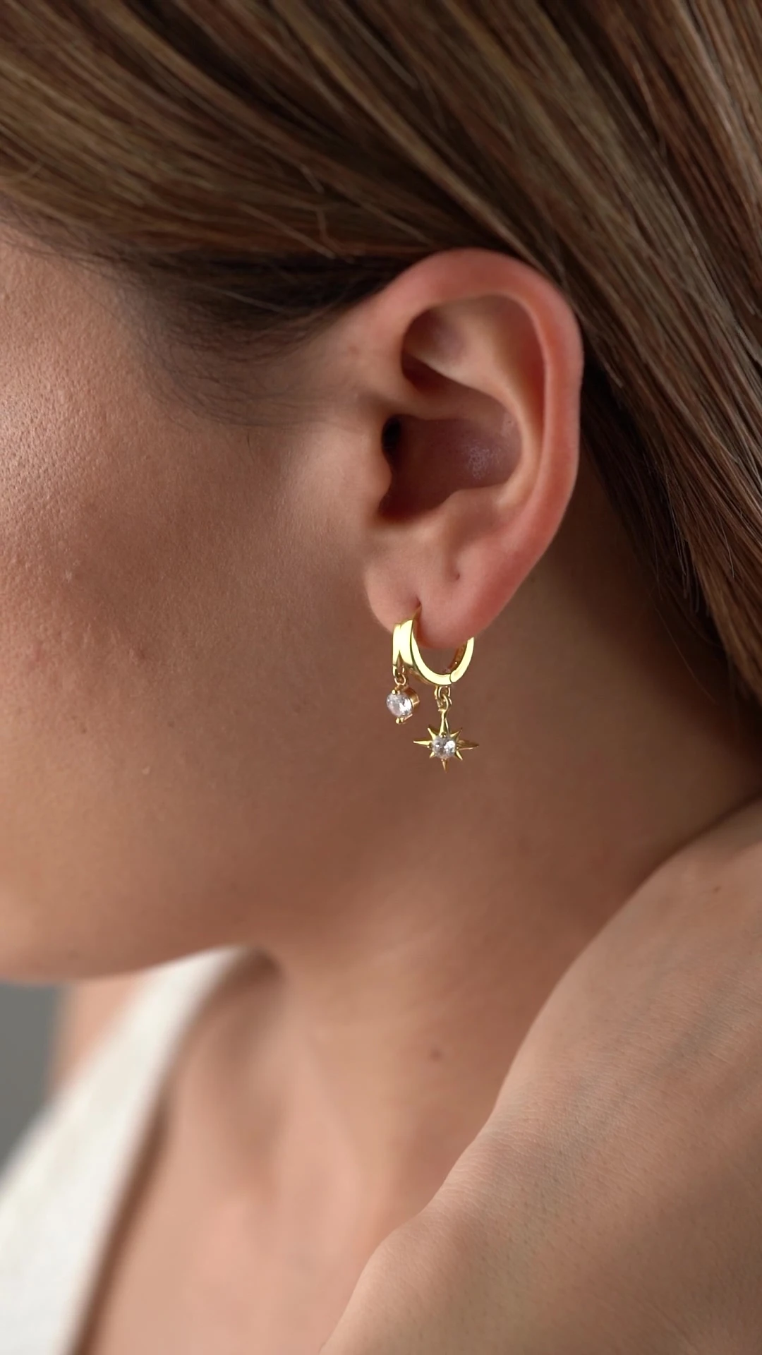 Gümüş Çift Kutup Yıldızı Taşlı Küpe