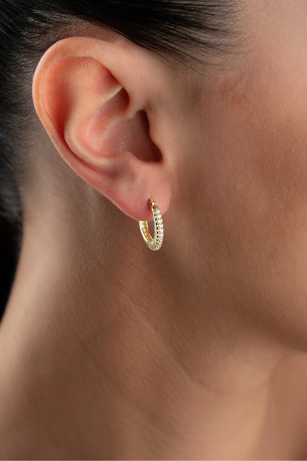 Gold Sıra Taşlı Halka Gümüş Küpe