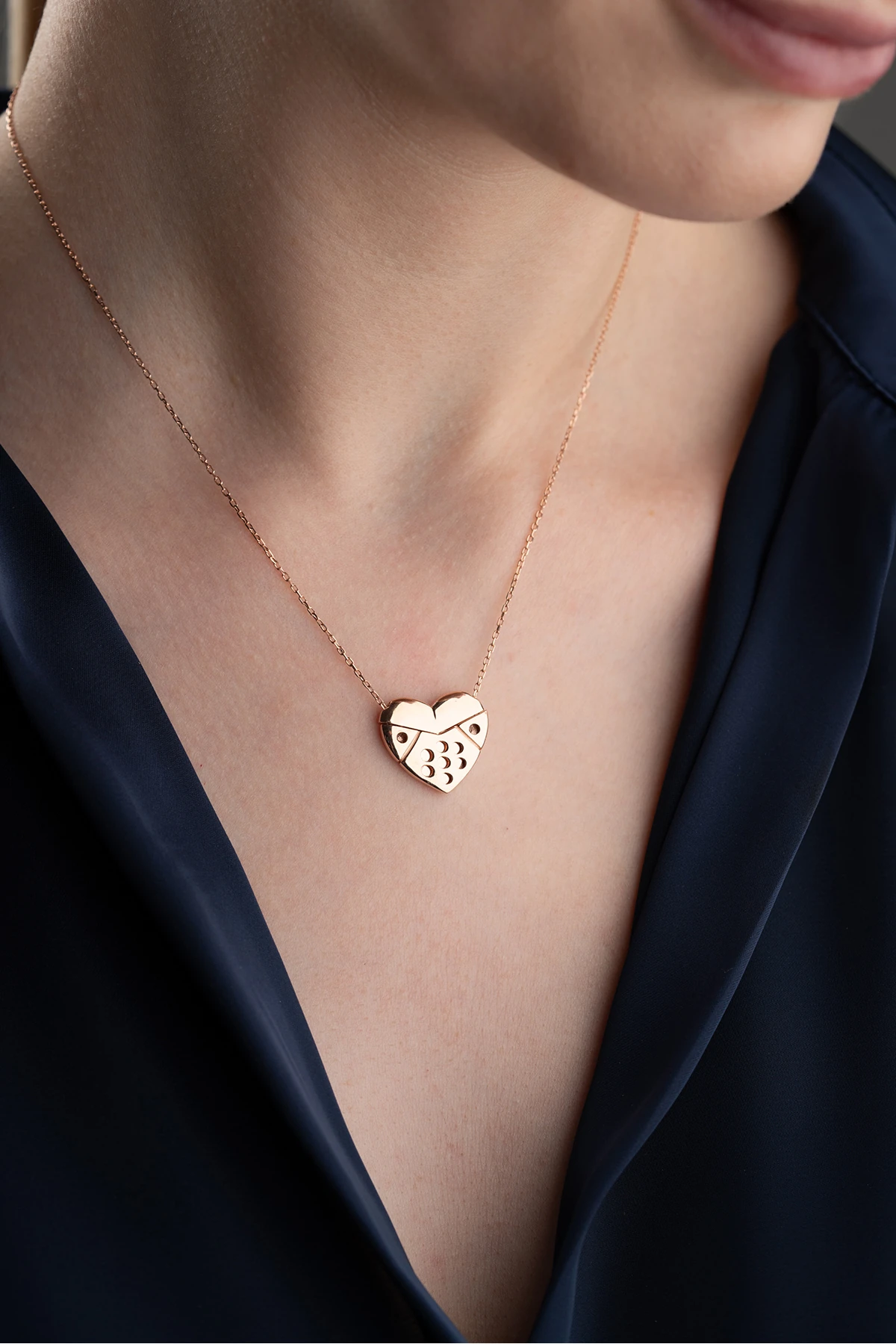 Gümüş İsim Yazılabilen Kalp Kolye