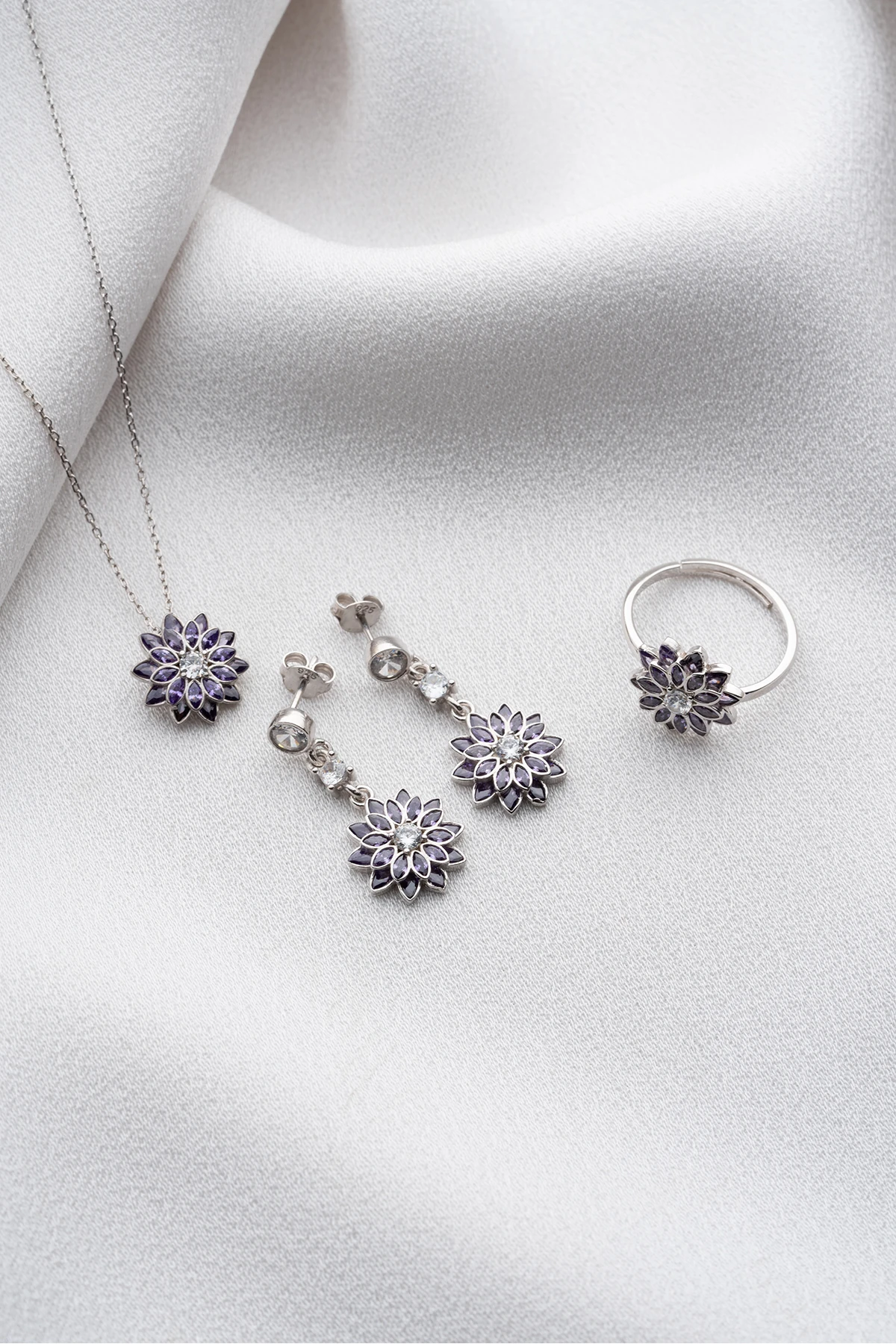 Gümüş Mor Tek Taşlı Lotus Takı (Kolye-Küpe-Yüzük) Seti