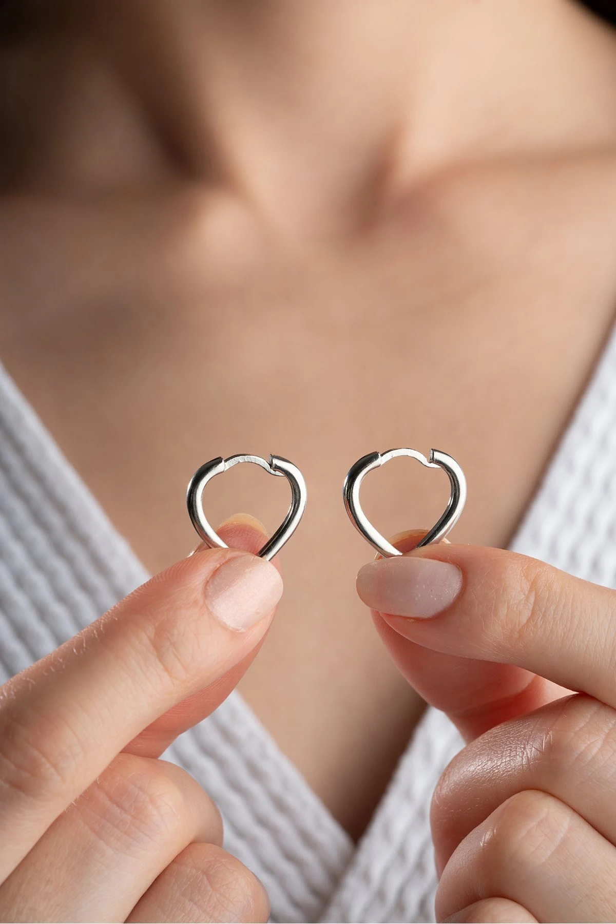 Gümüş Taşsız Kalp Küpe