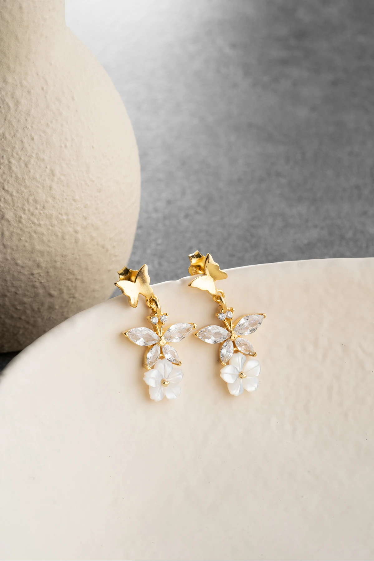 Gümüş Gold Sedefli Taşlı Küpe