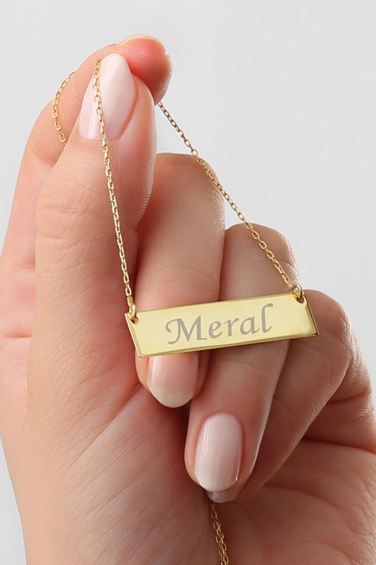 Gümüş Kişiye Özel Isimli Yatay Plaka Kolye