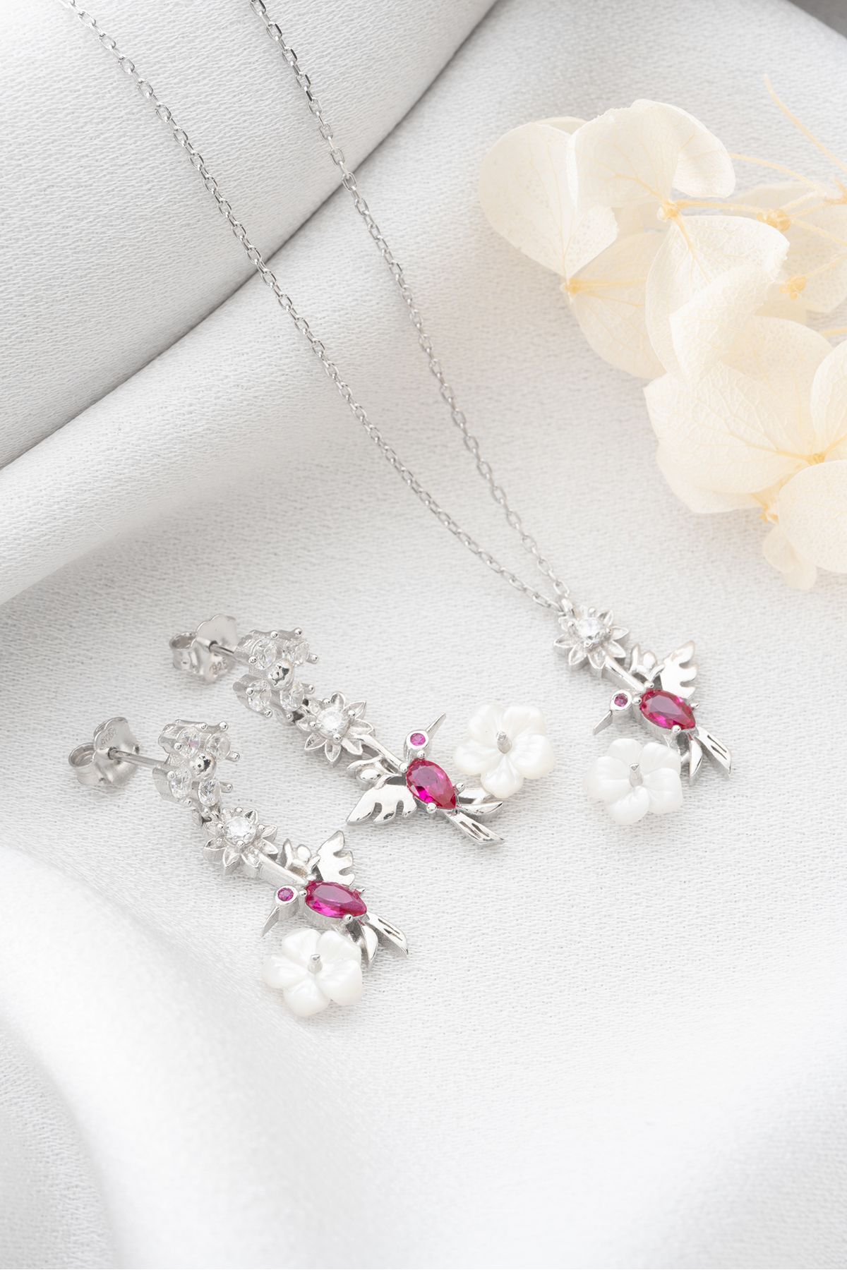 Gümüş Sedefli Arı Kuşu Kolye Küpe Seti