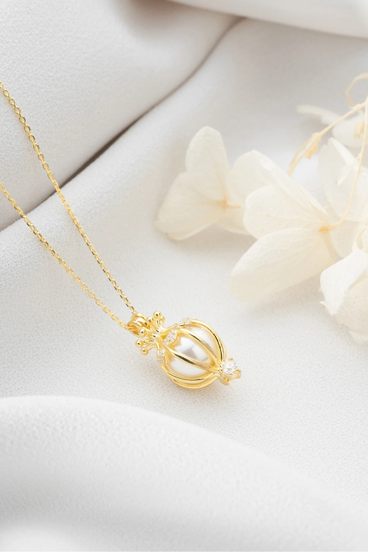 Gümüş Saklı İnci Kolye