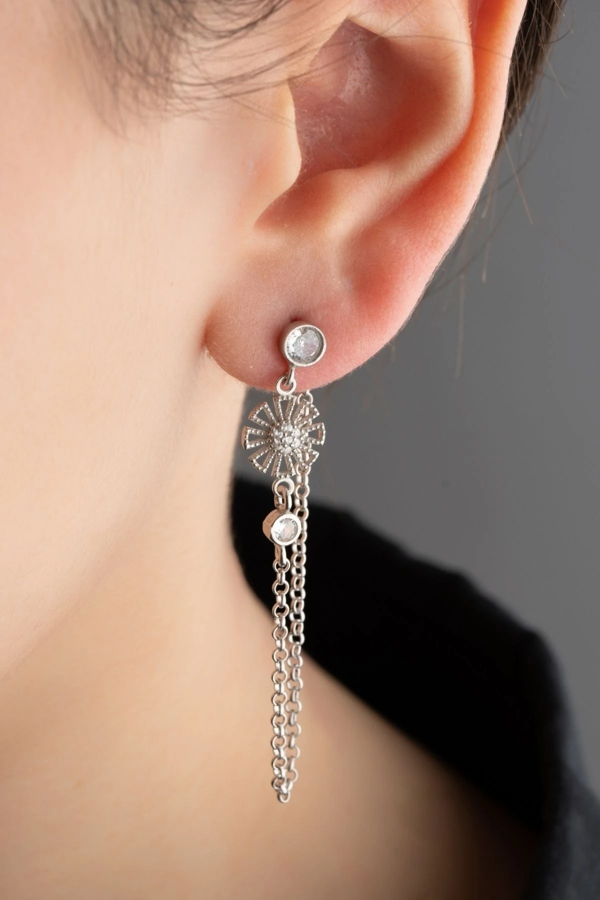 Gümüş Sallantılı Güneş Küpe