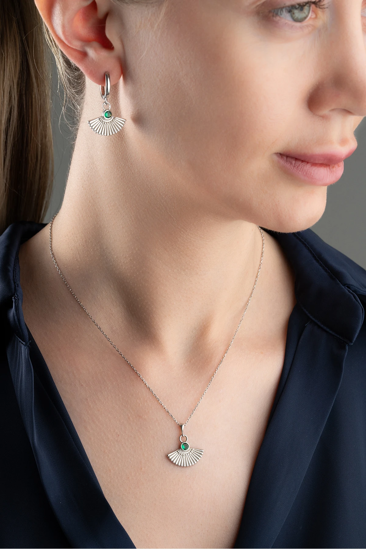 Gümüş Yelpaze Model Takı Seti