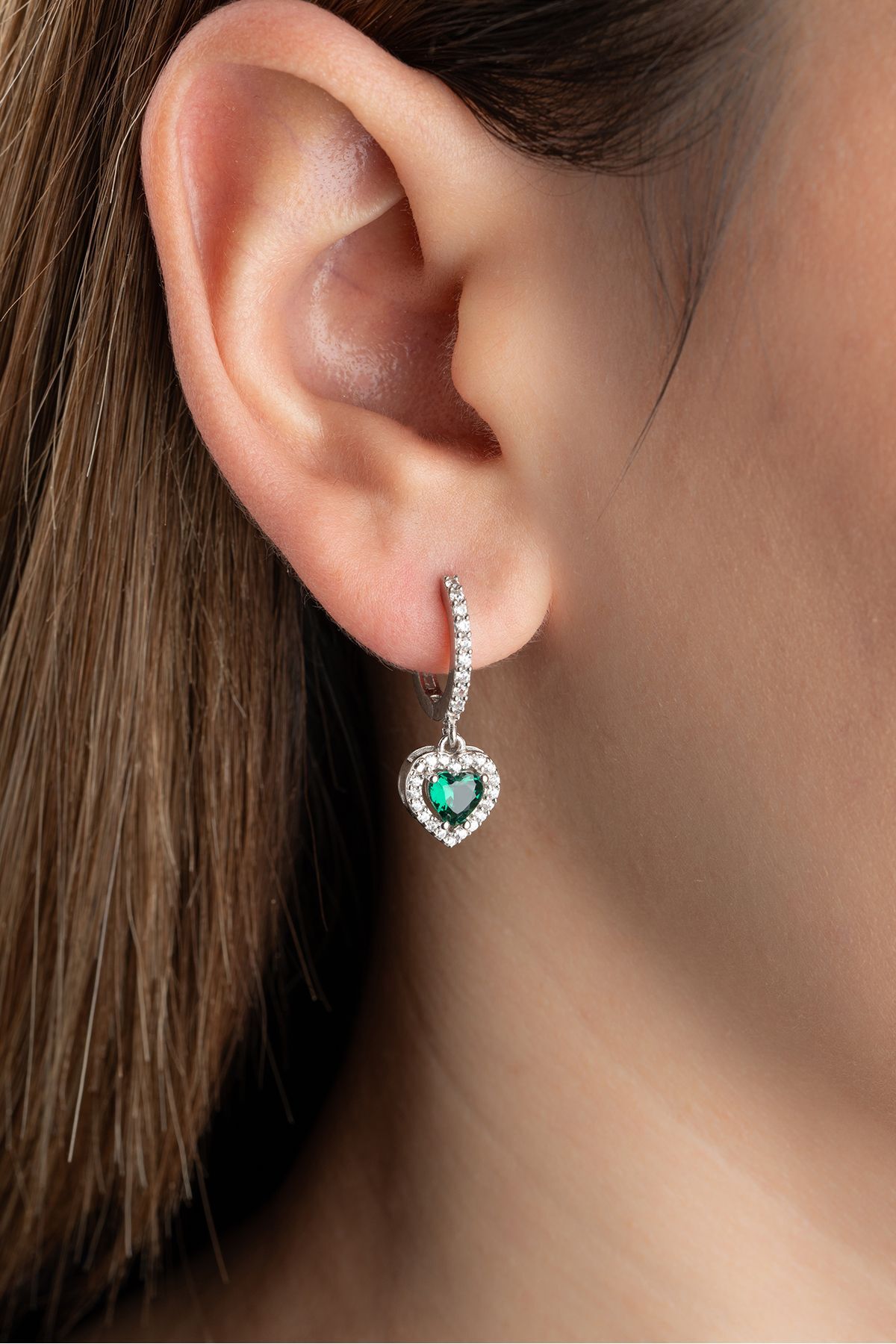 Gümüş Kalpli Halka Küpe