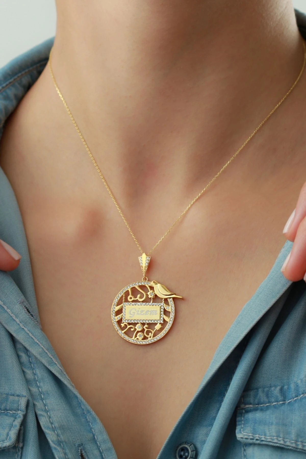 Gümüş Isimli Kuşlu Kolye