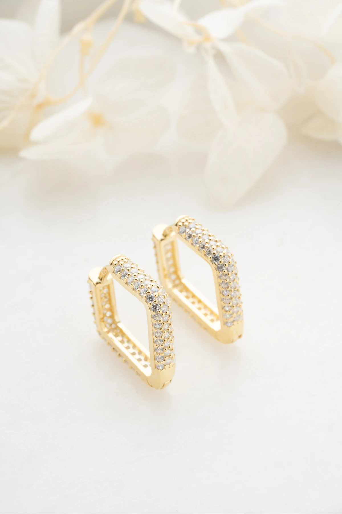 Gümüş Zirkon Taşlı Trend Halka Küpe