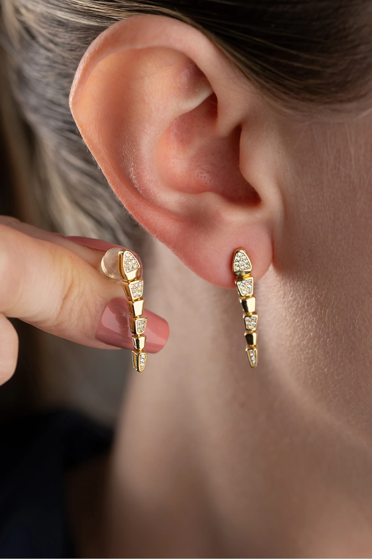 Gümüş Yılan Küpe