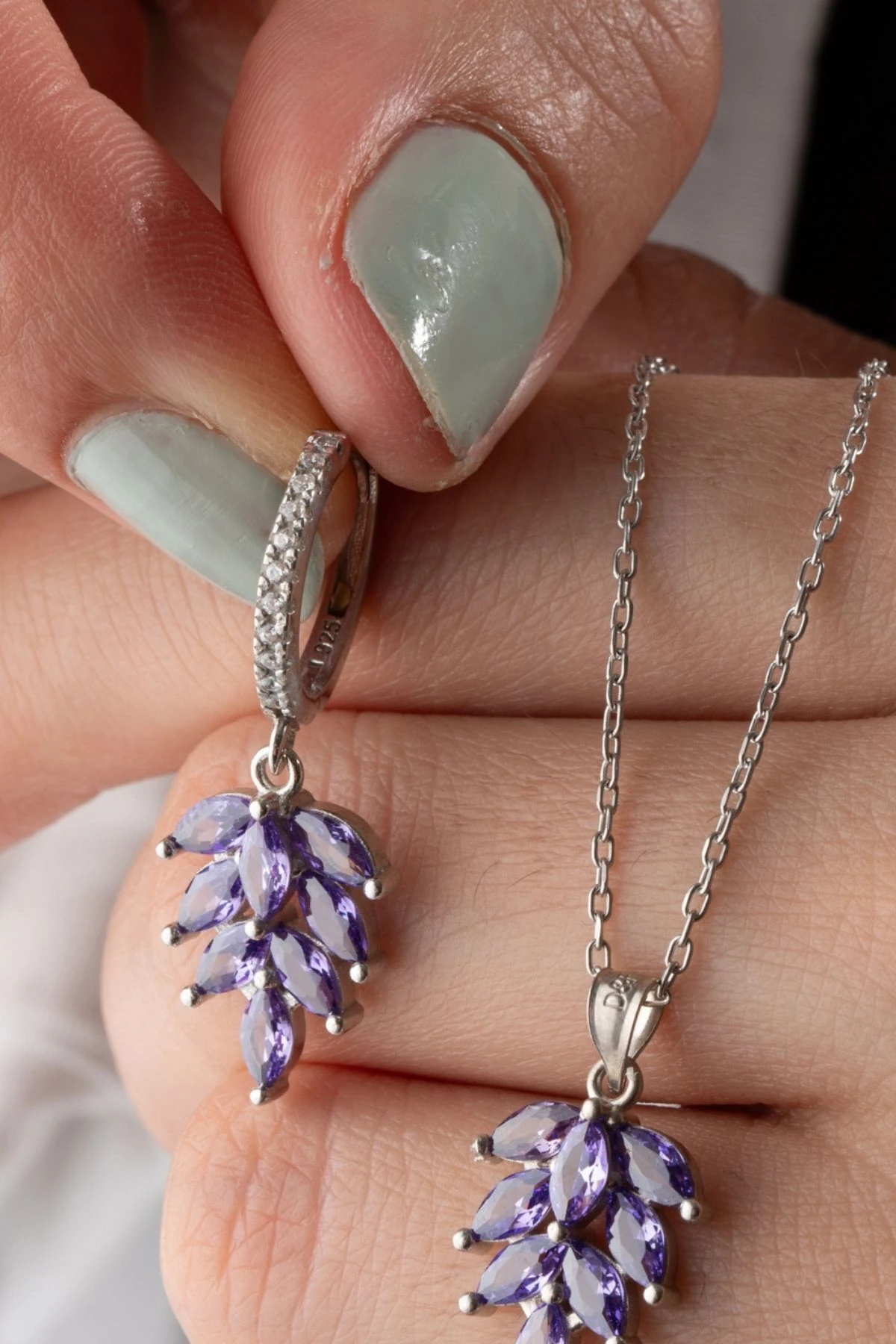 Gümüş Yaprak Model Küpe Kolye Takı Seti