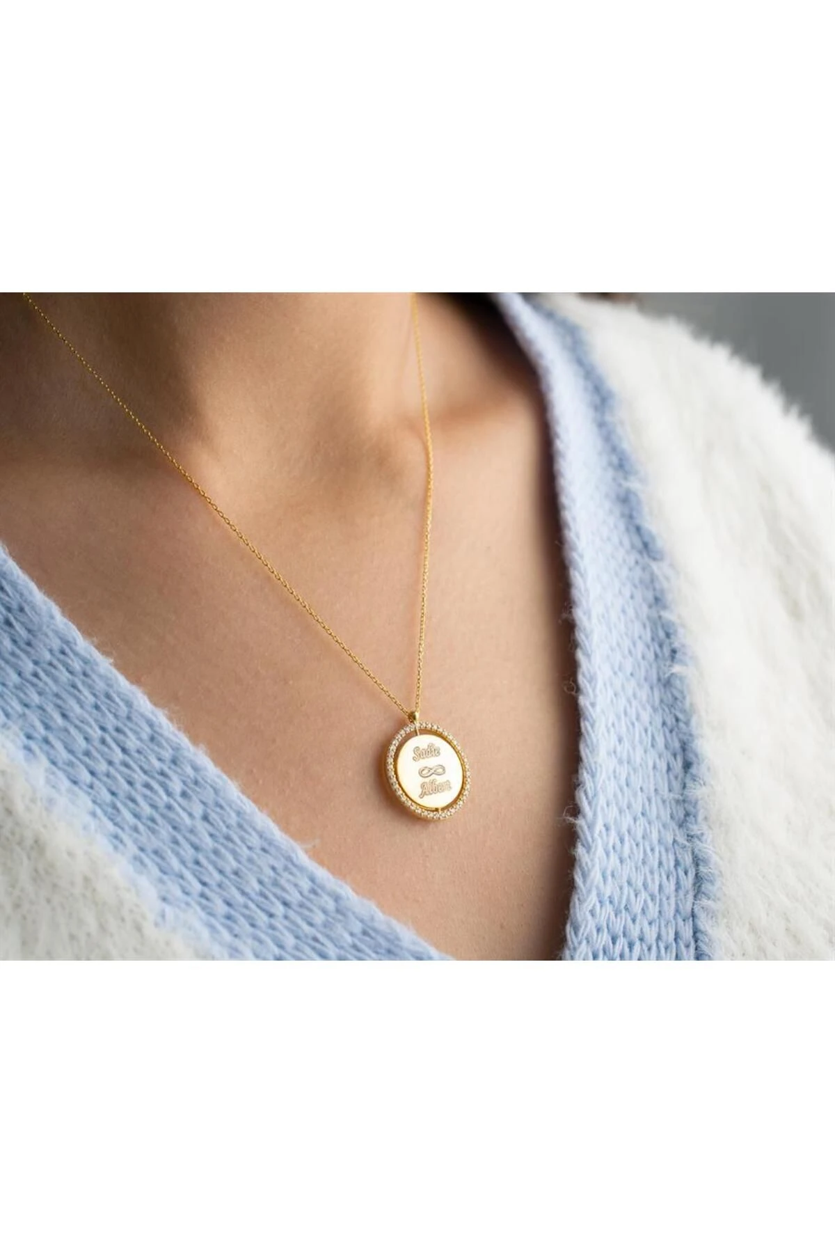 Gümüş Isimli Nazarlı Çift Taraflı Kolye