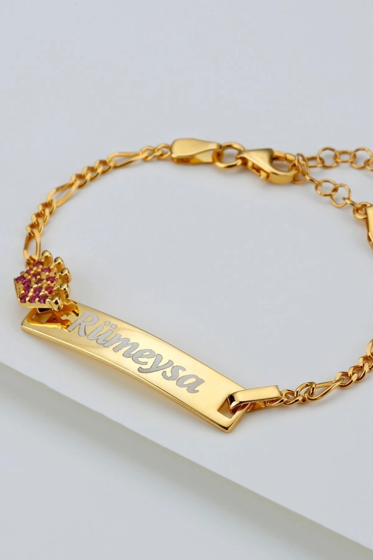 Gümüş Pembe Taçlı Isimli Çocuk Bileklik