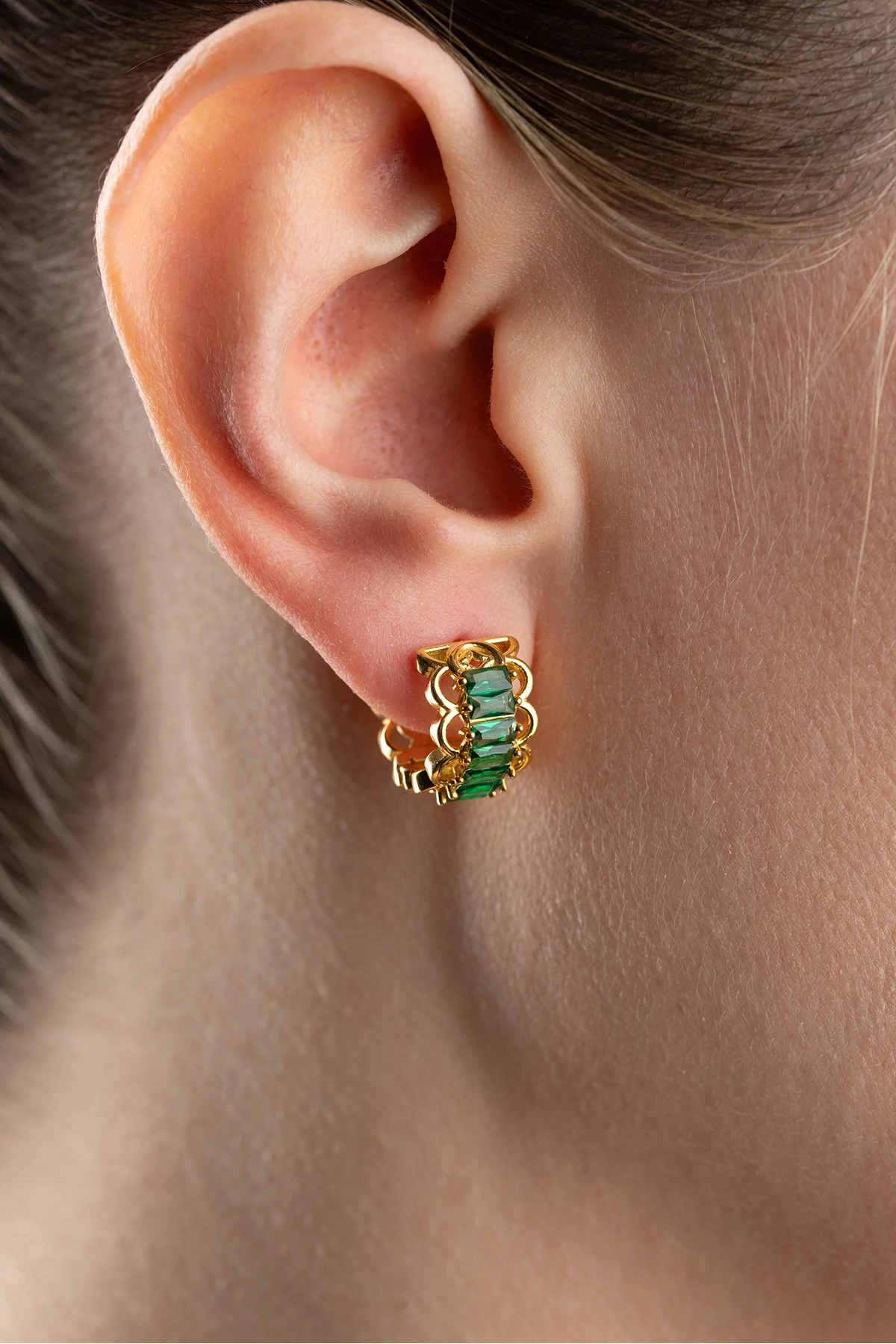 Gümüş Baget Zümrüt Küpe