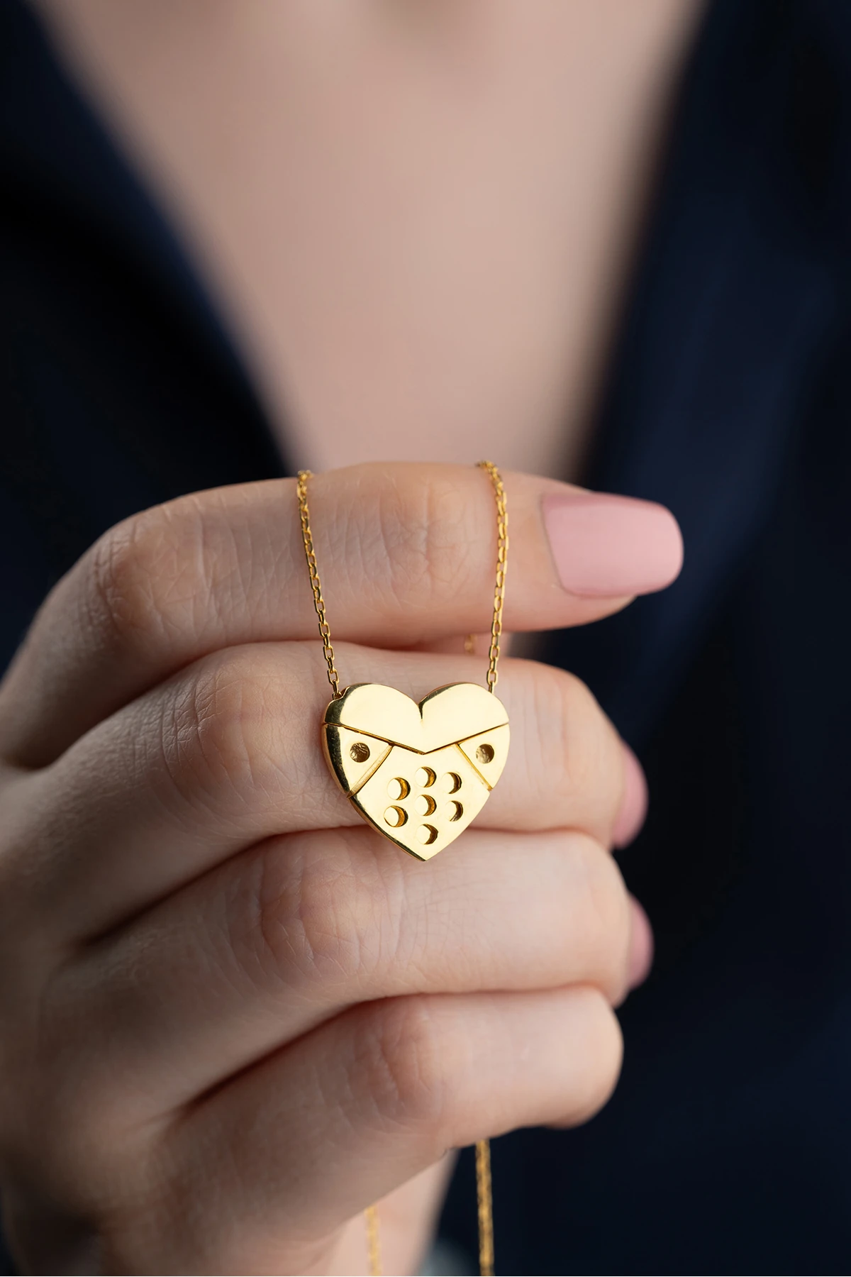 Gümüş İsim Yazılabilen Kalp Kolye