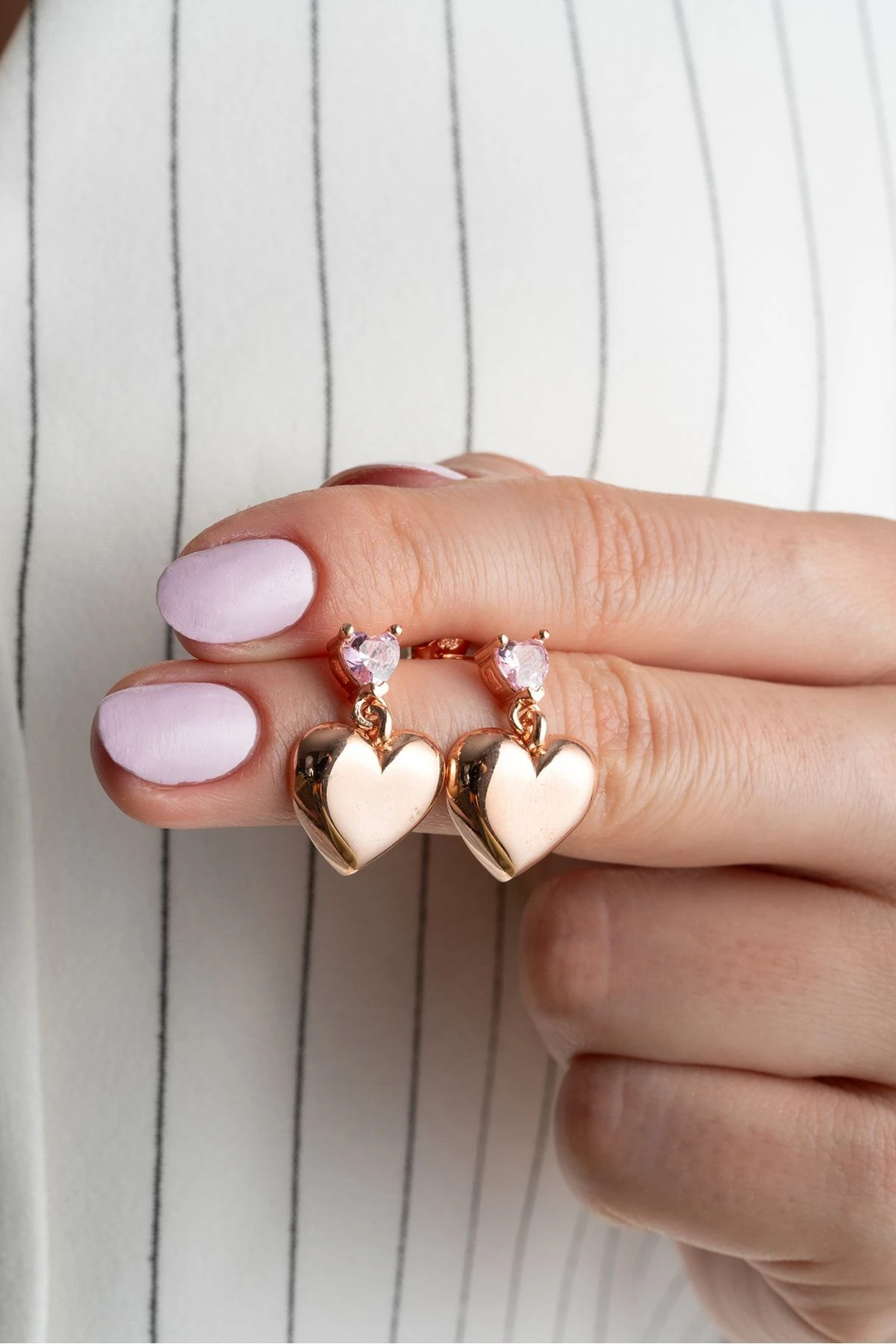 Gümüş Tektaş Kalpli Küpe