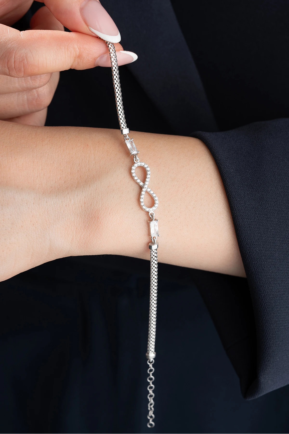 Gümüş Sonsuzluk Bileklik