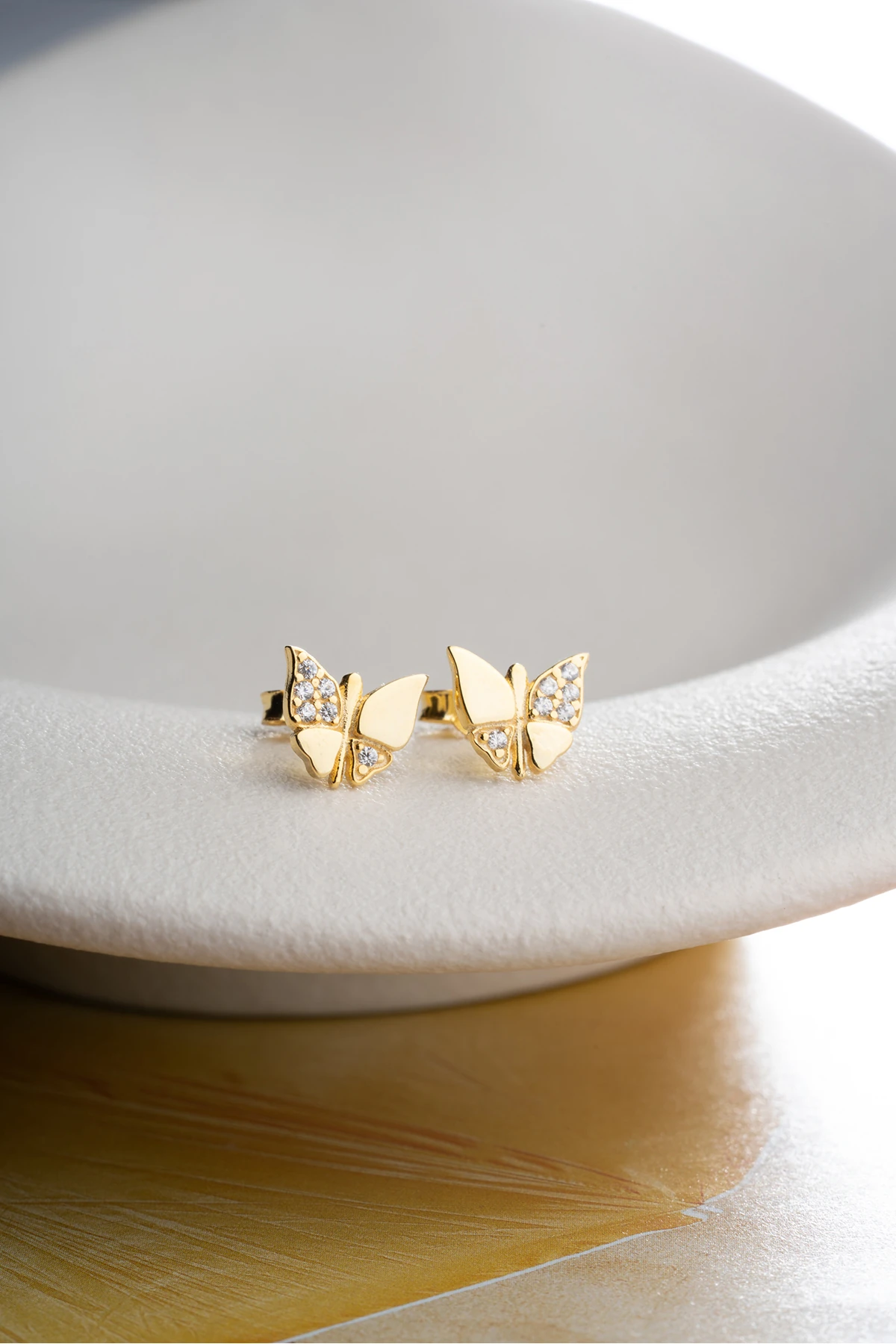 Gümüş Kelebek Küpe