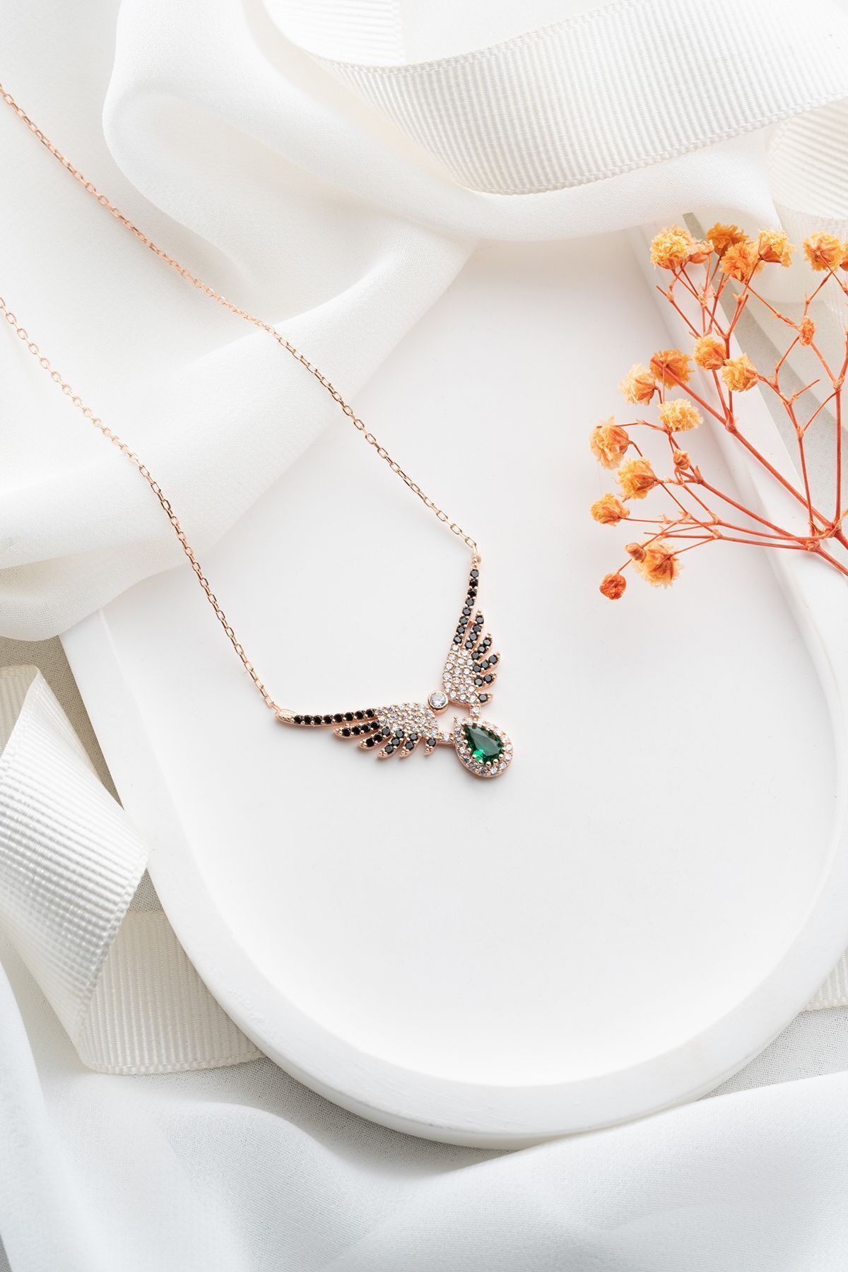 Gümüş Kanat Kolye