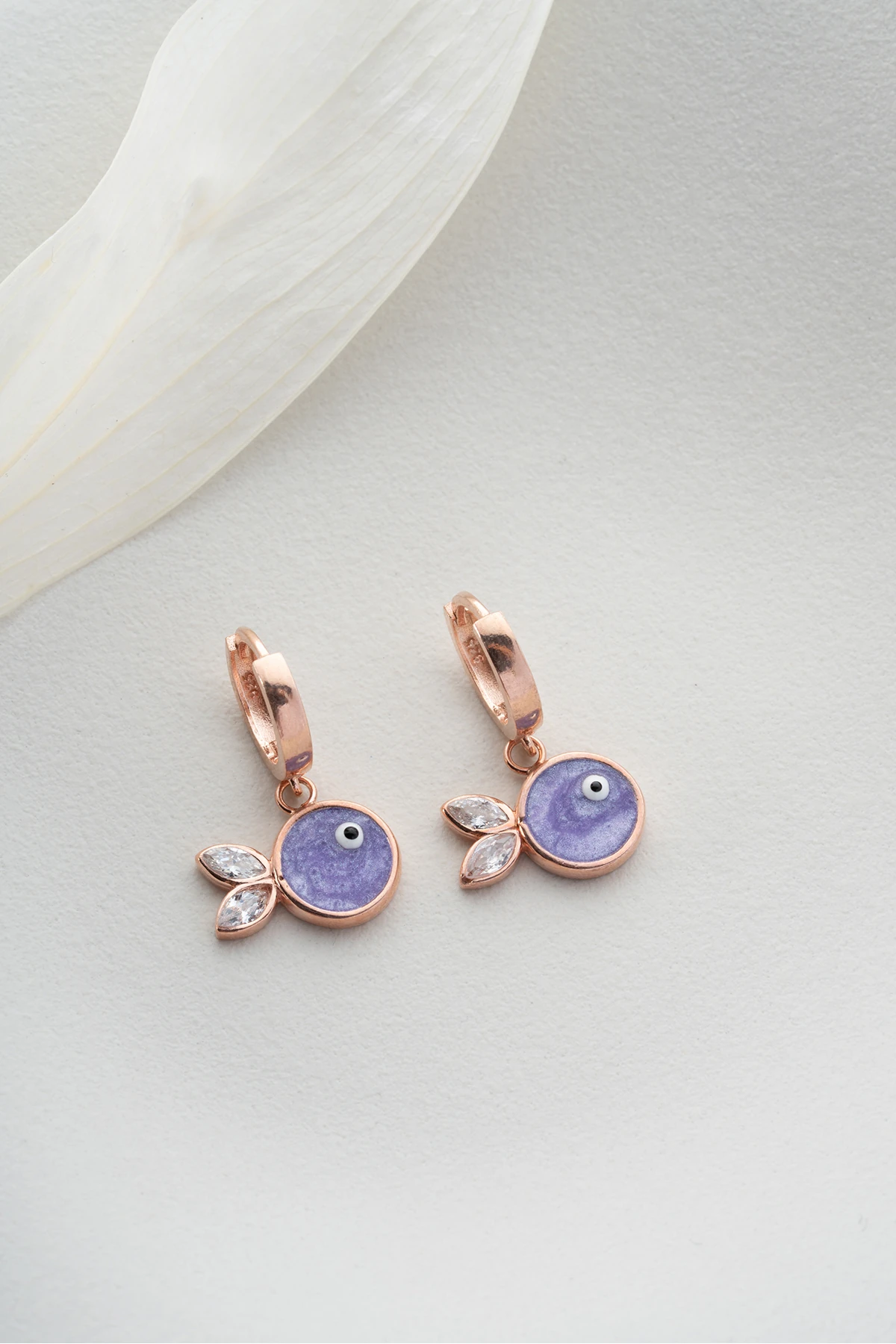 Gümüş Mor Mineli Balık Küpe