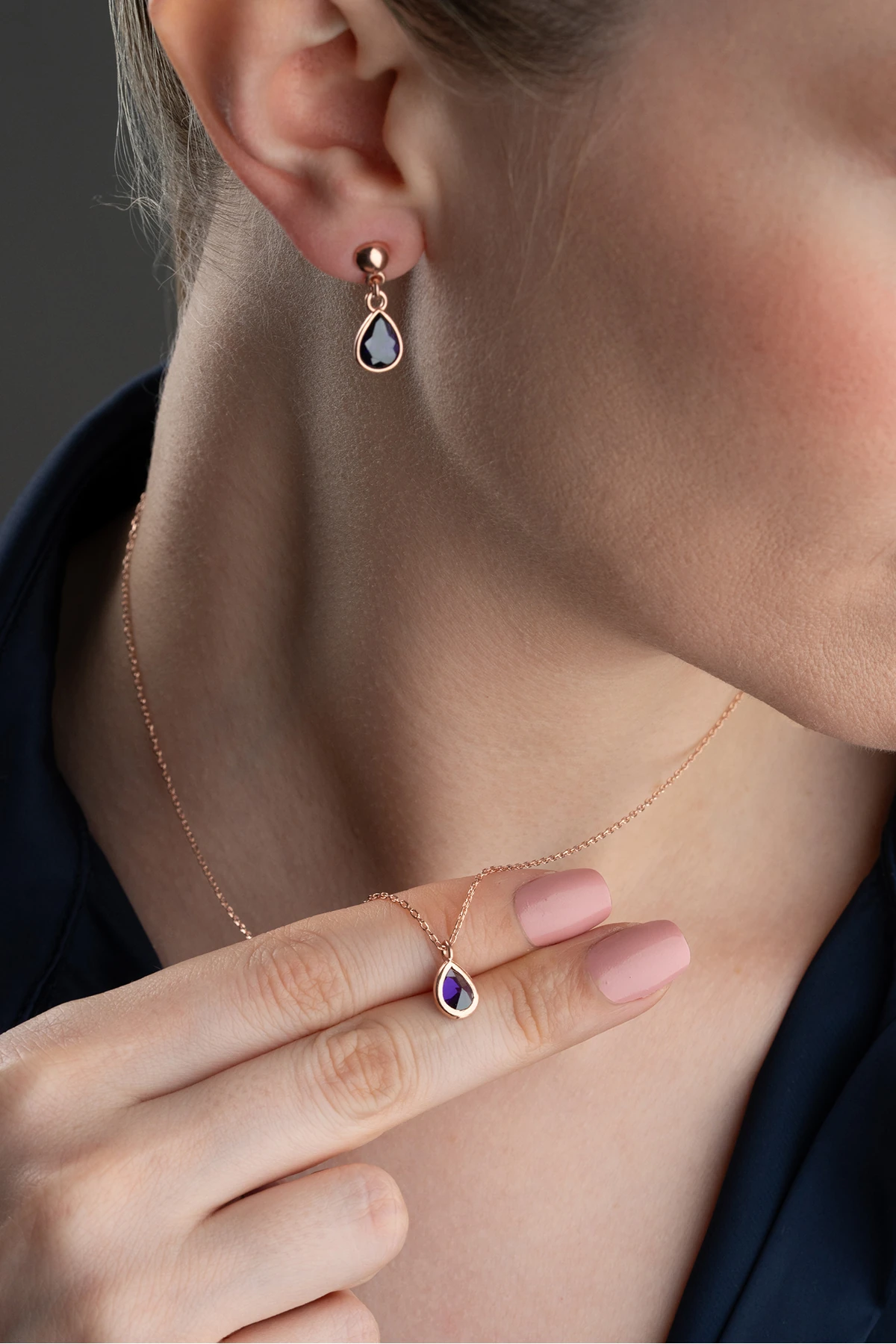 Gümüş Amatis Taşlı Damla Takı Seti