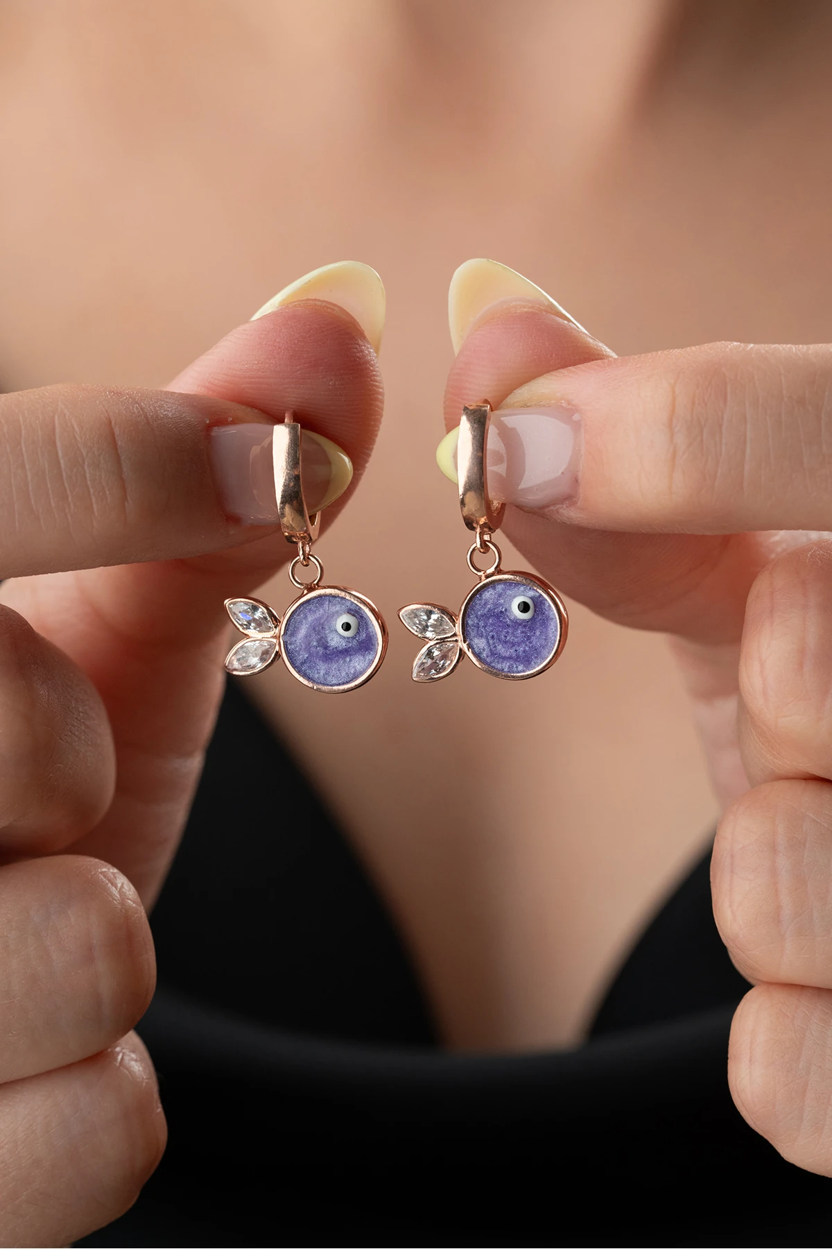 Gümüş Mor Mineli Balık Küpe