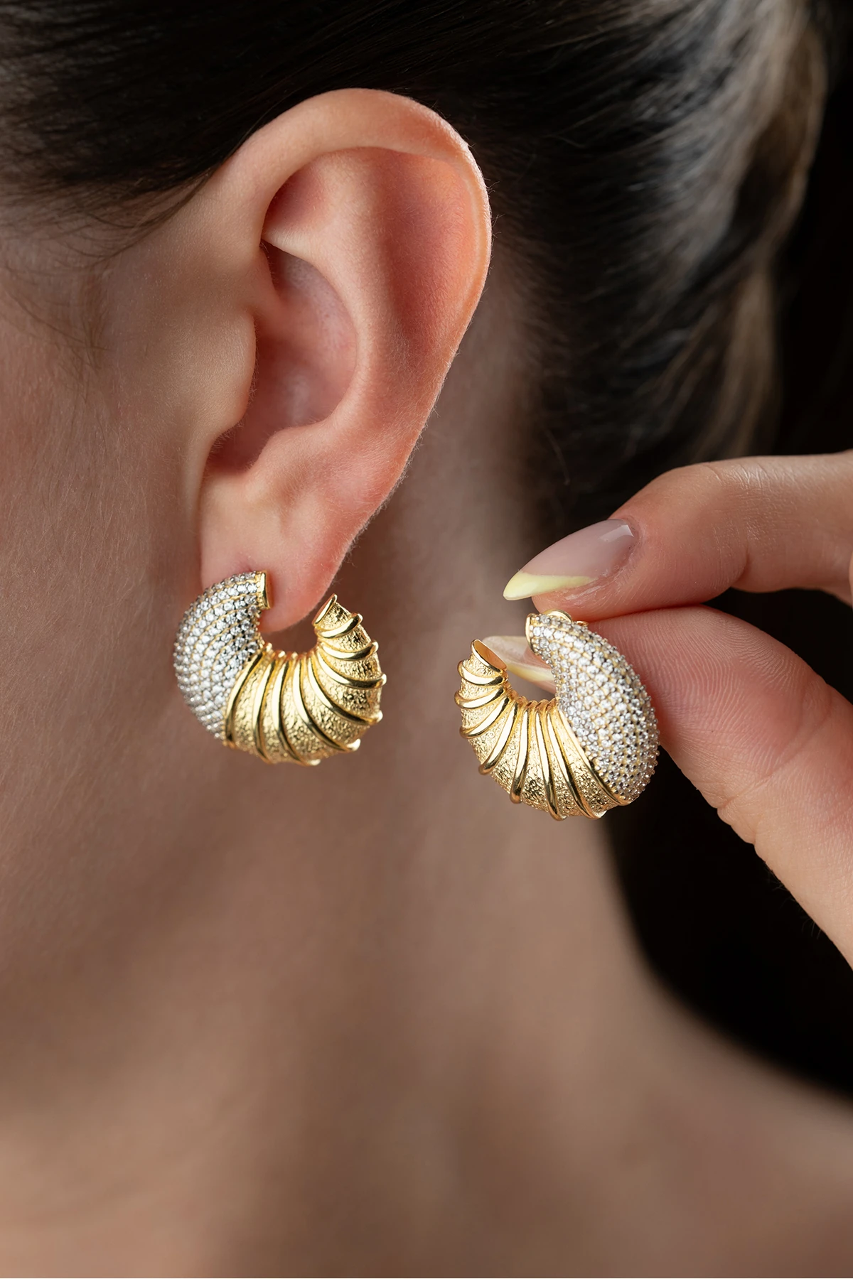 Gümüş Taşlı Deniz Kabuğu Küpe