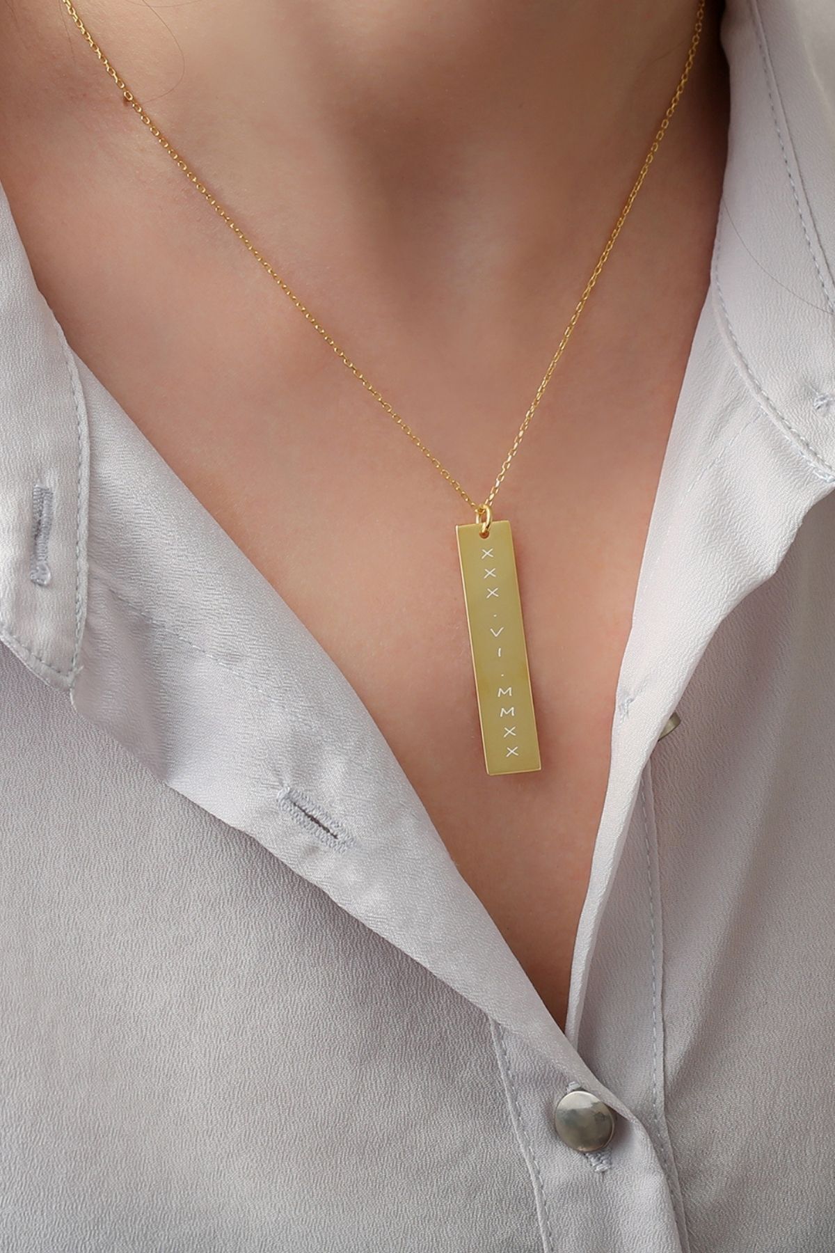 Gümüş Kişiye Özel Tarihli Plaka Kolye