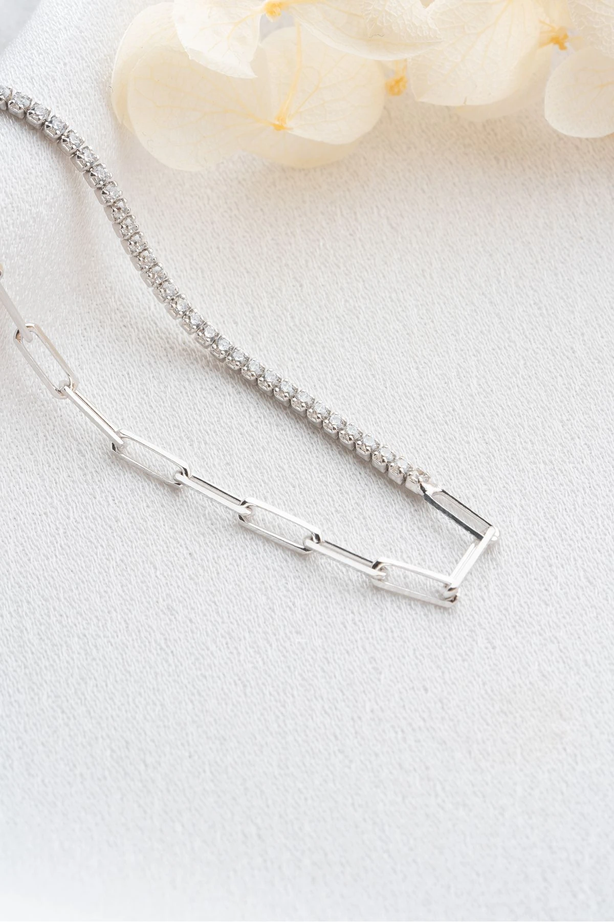 Gümüş Sıra Taşlı Zincir Bileklik