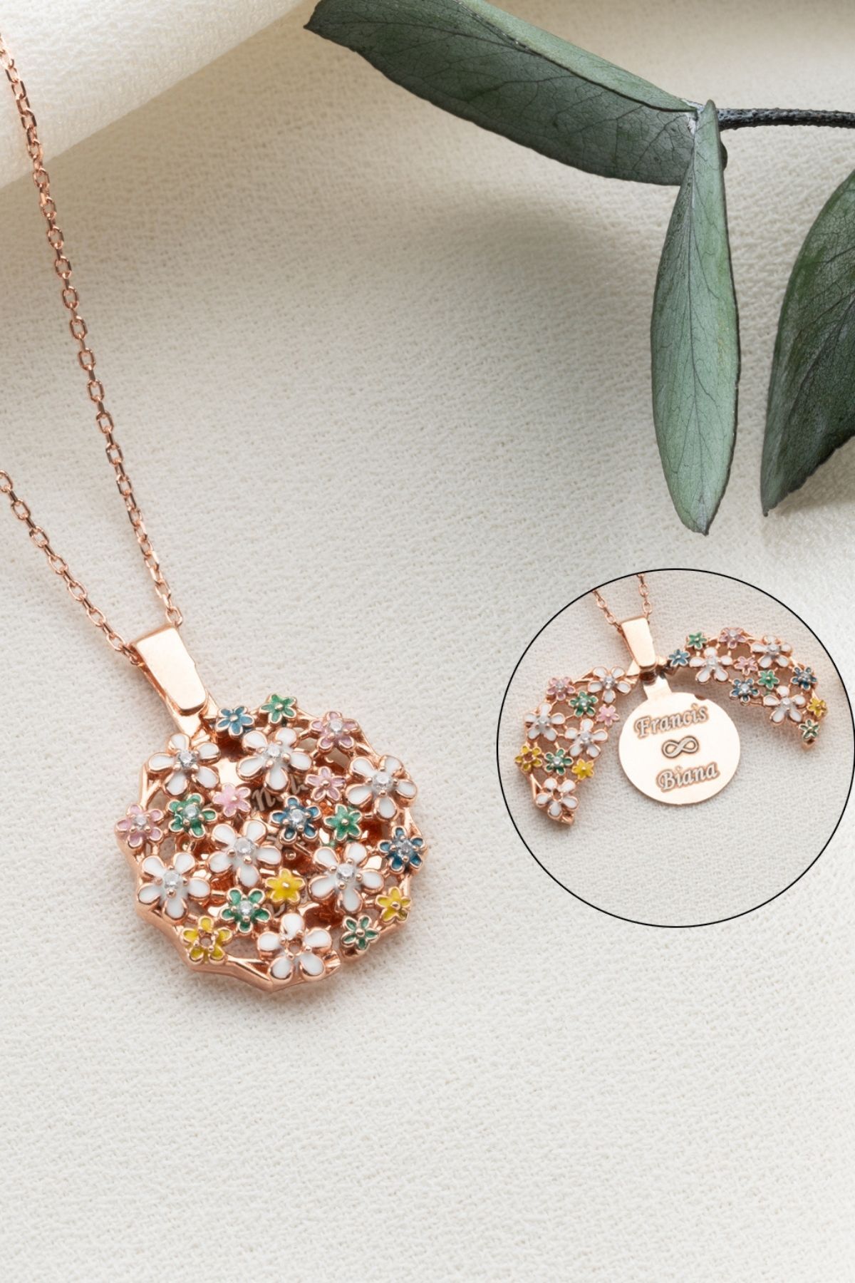 Gümüş Açılabilen İsimli Çiçek Buketi Kolye