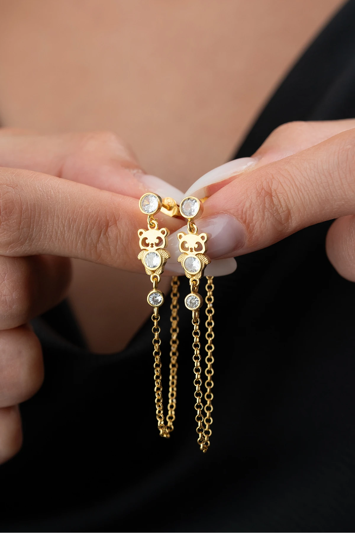 Gümüş Sallantılı Zincirli Panda Küpe