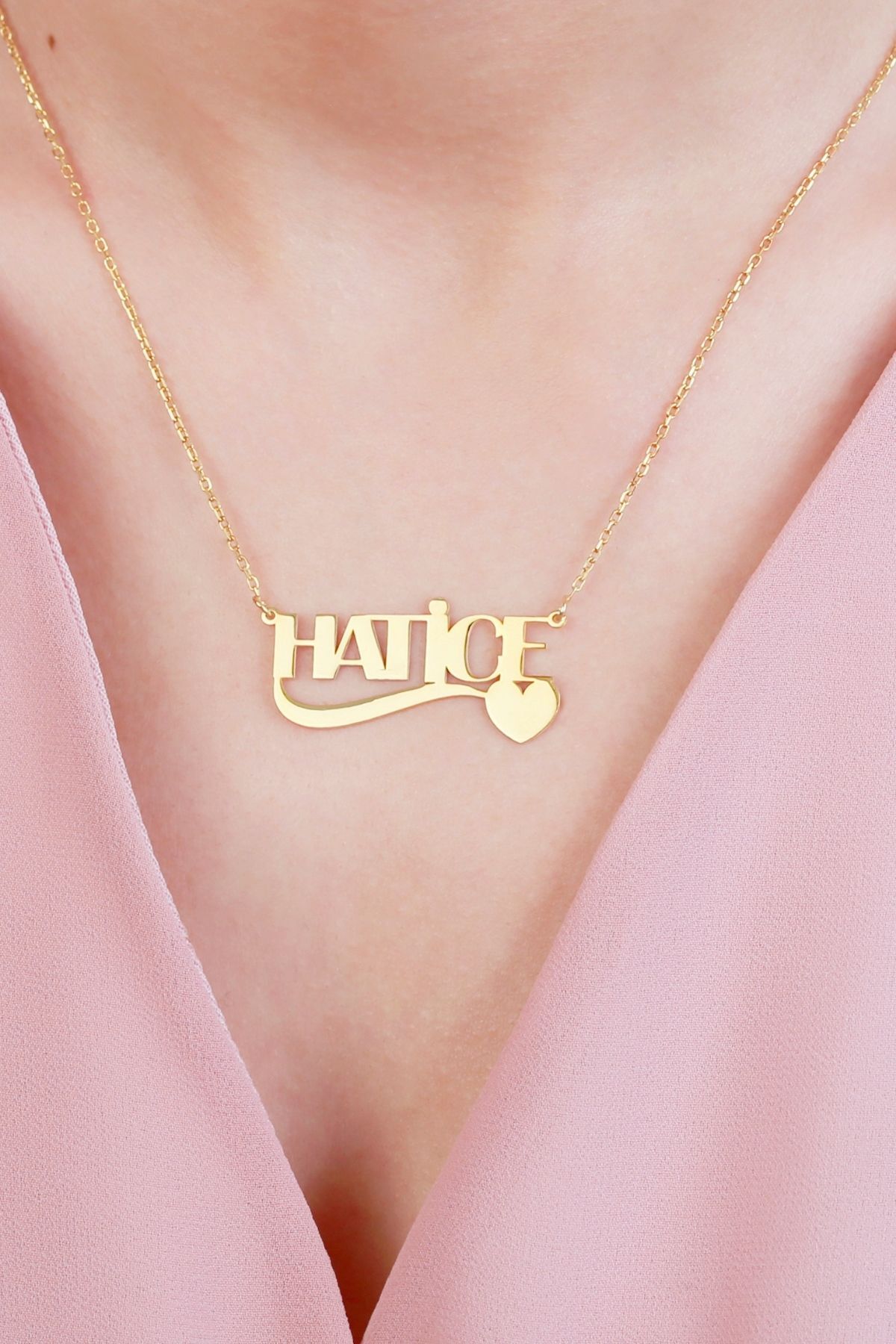 Gümüş Kalpli Isimli Kolye