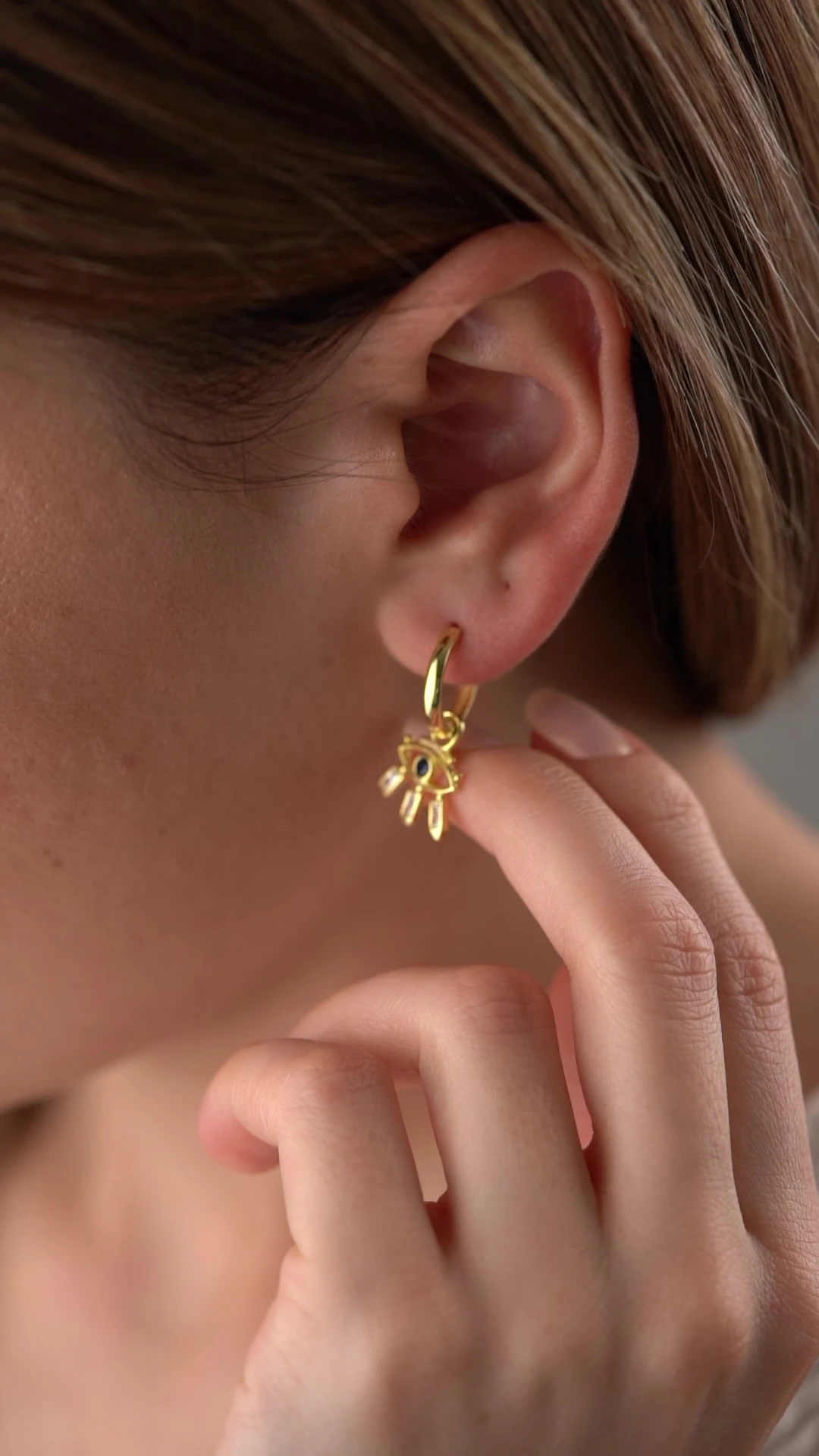 Gümüş Gold Sallantılı Bagetli Göz Küpe