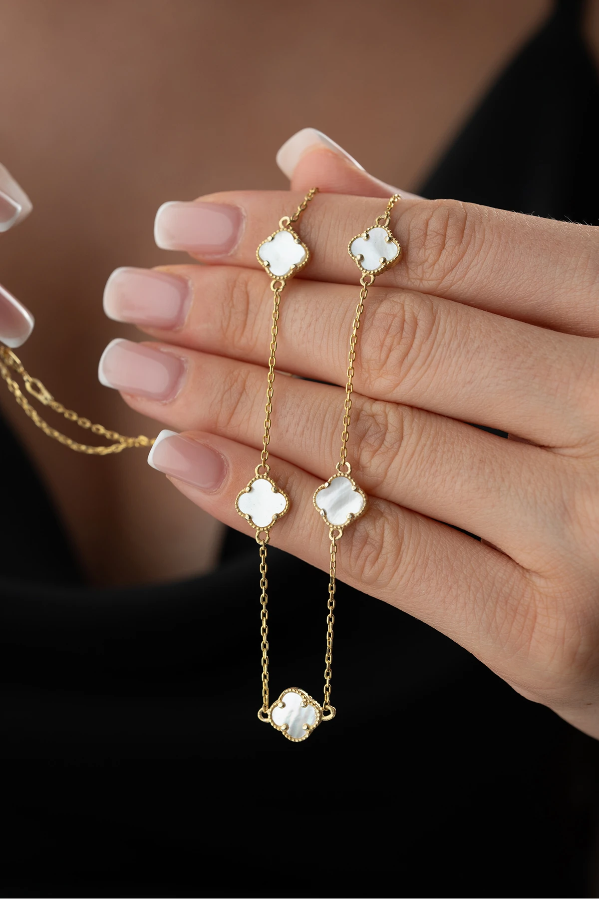 Gümüş Yonca Kolye