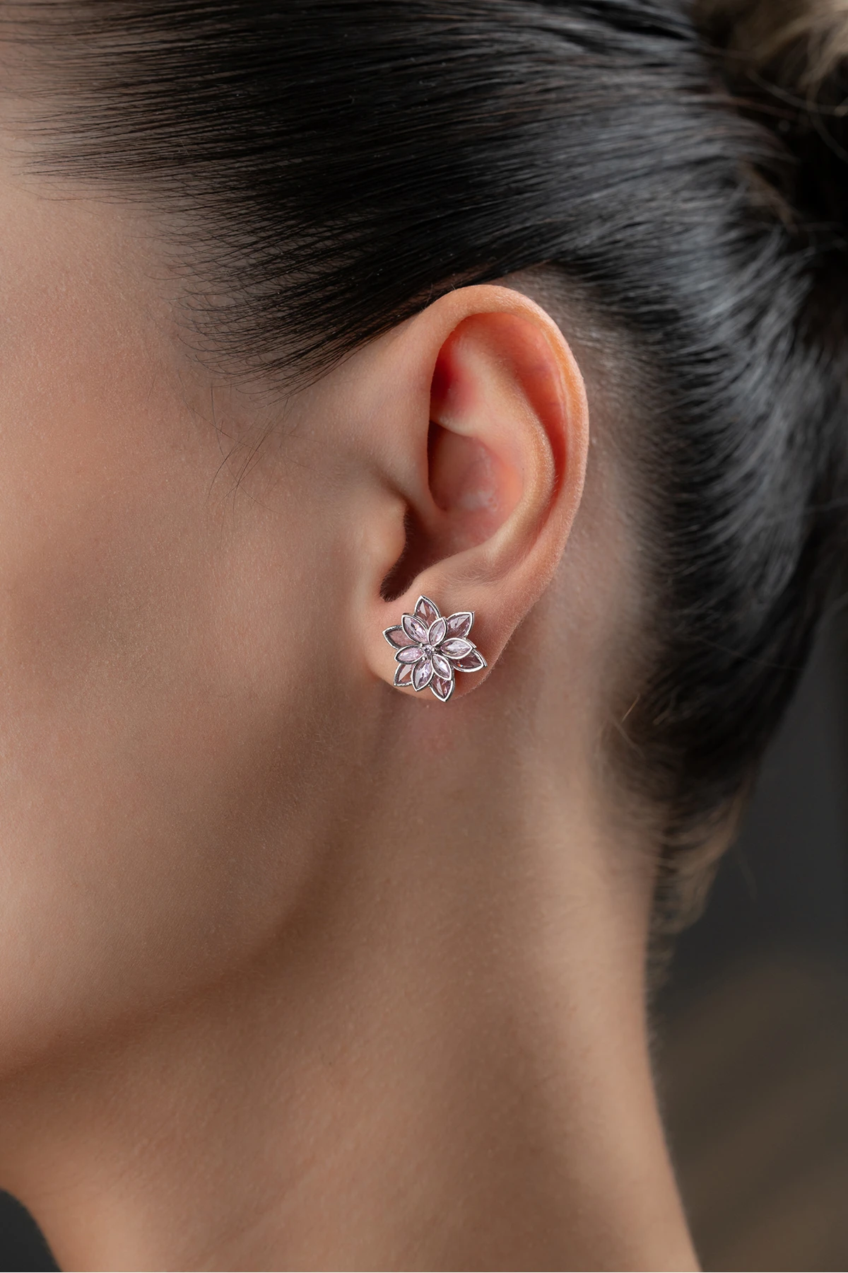 Gümüş Pembe Taşlı Lotus Küpe