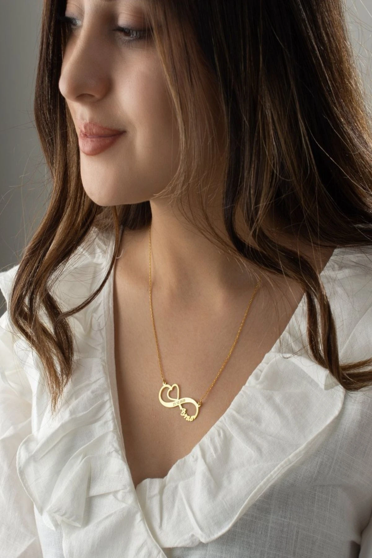 Gümüş Isimli Kalpli Sonsuzluk Kolye