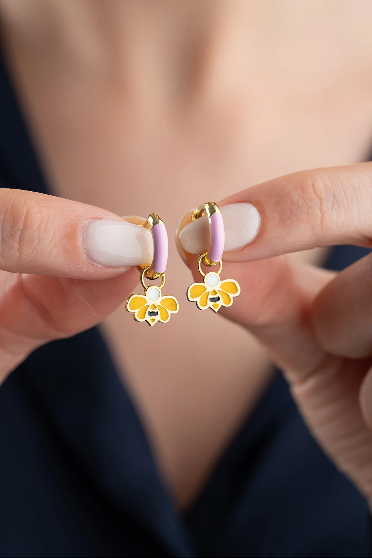 Gümüş Bal Arısı Çocuk Küpesi