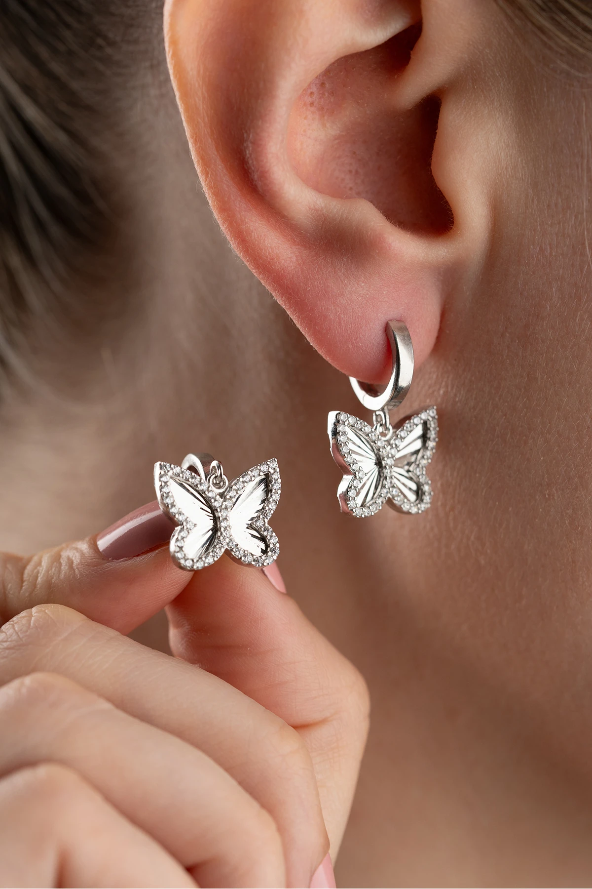 Gümüş Kelebek Küpe