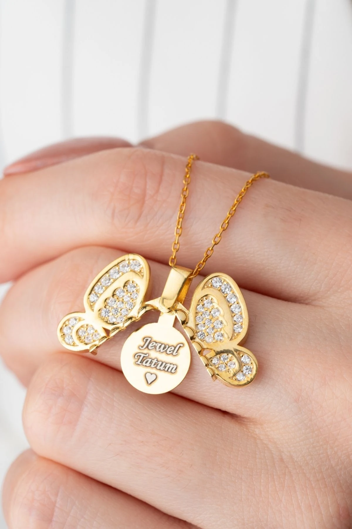 Gümüş Açılabilen İsimli Kelebek Kolye