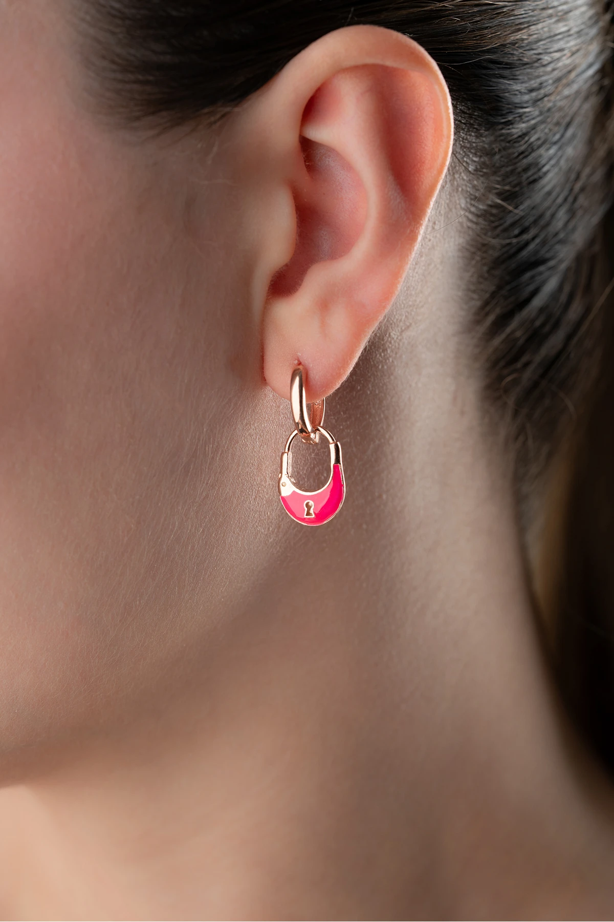 Gümüş Pembe Mineli Kilit Küpe