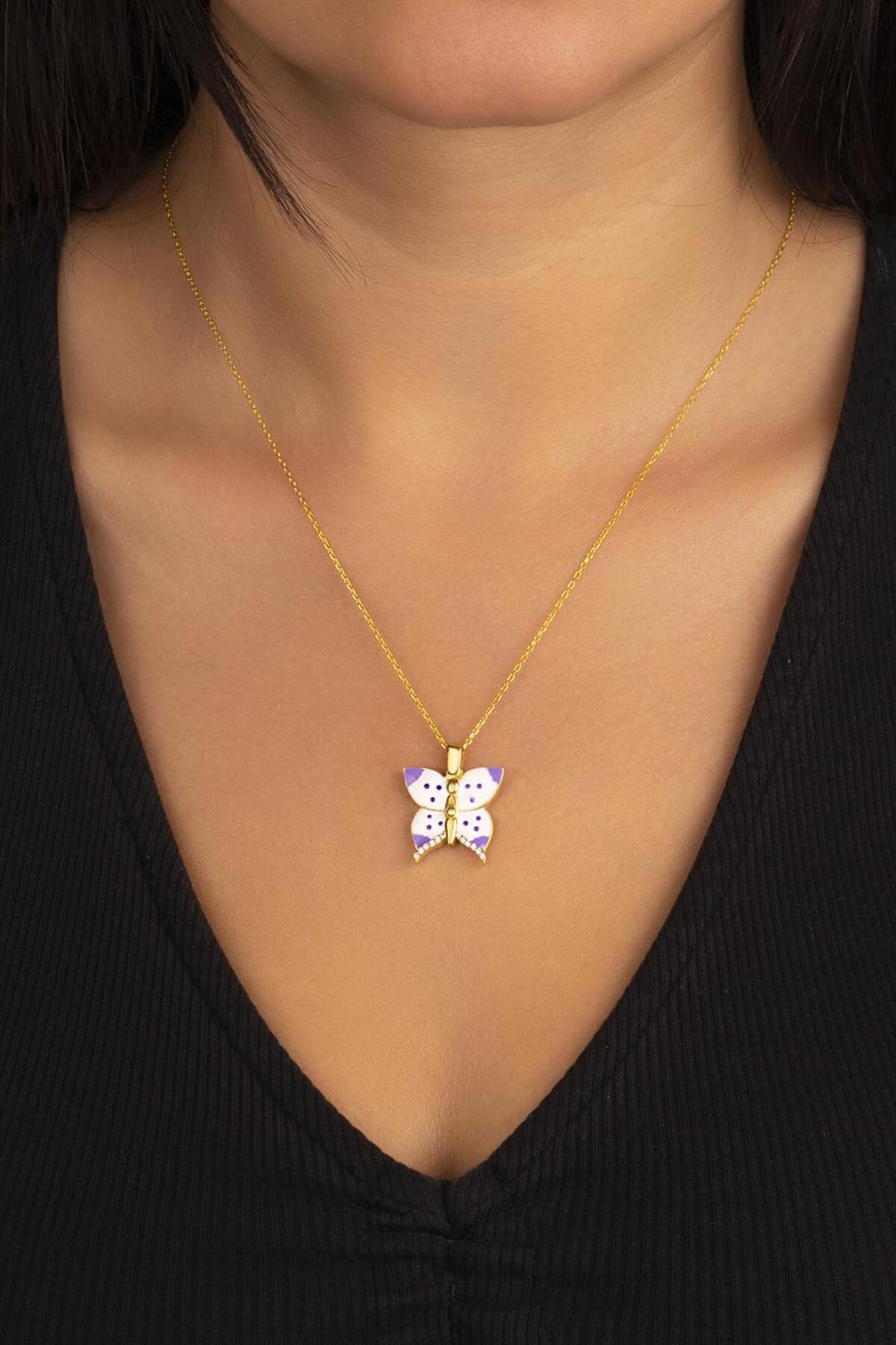 Kelebek Açılabilen Isimli Gümüş Kolye