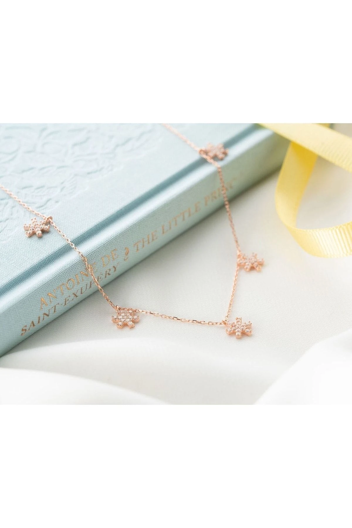 Gümüş Kartanesi Şans Kolyesi