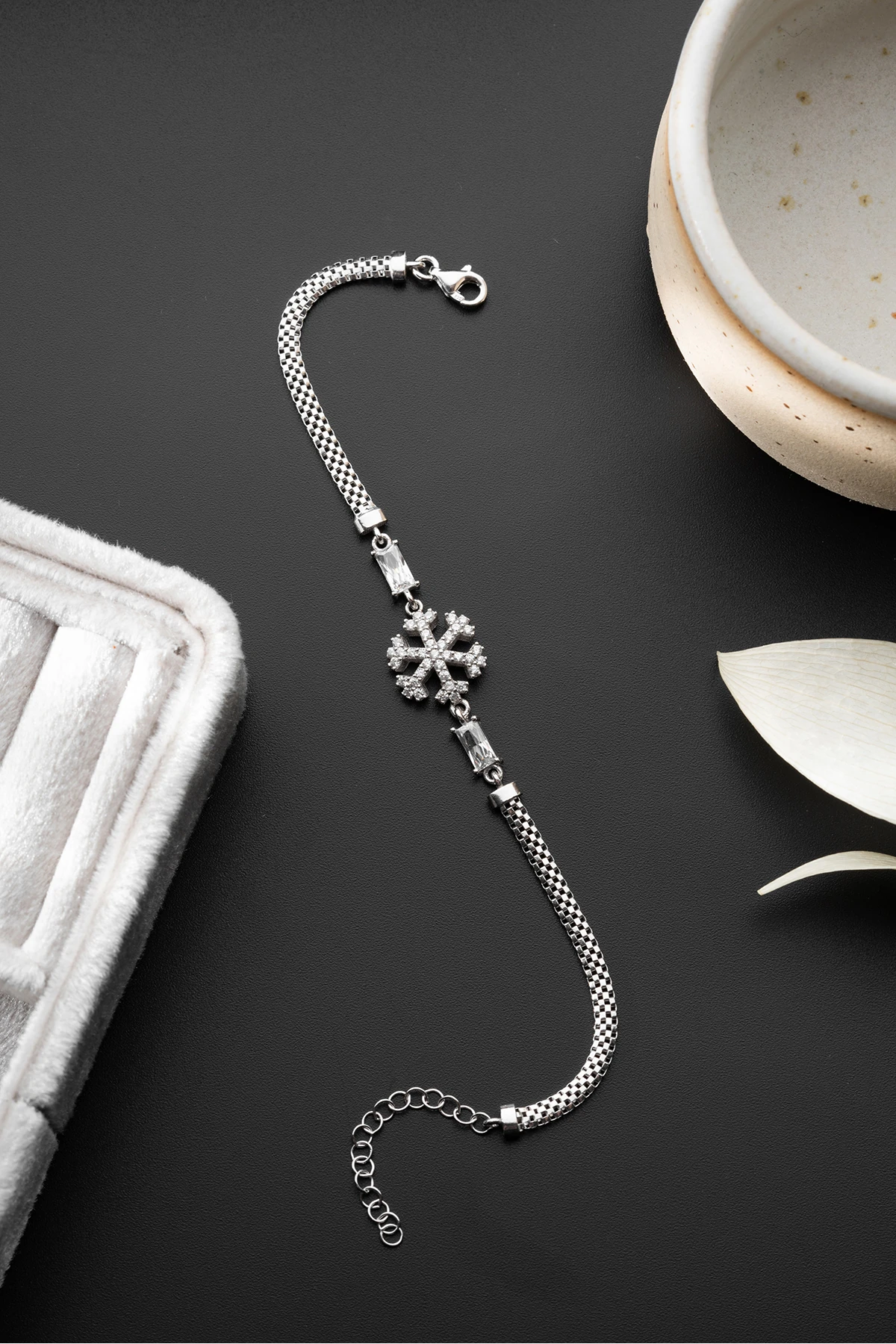 Gümüş Zirkon Taşlı Kartanesi Bileklik